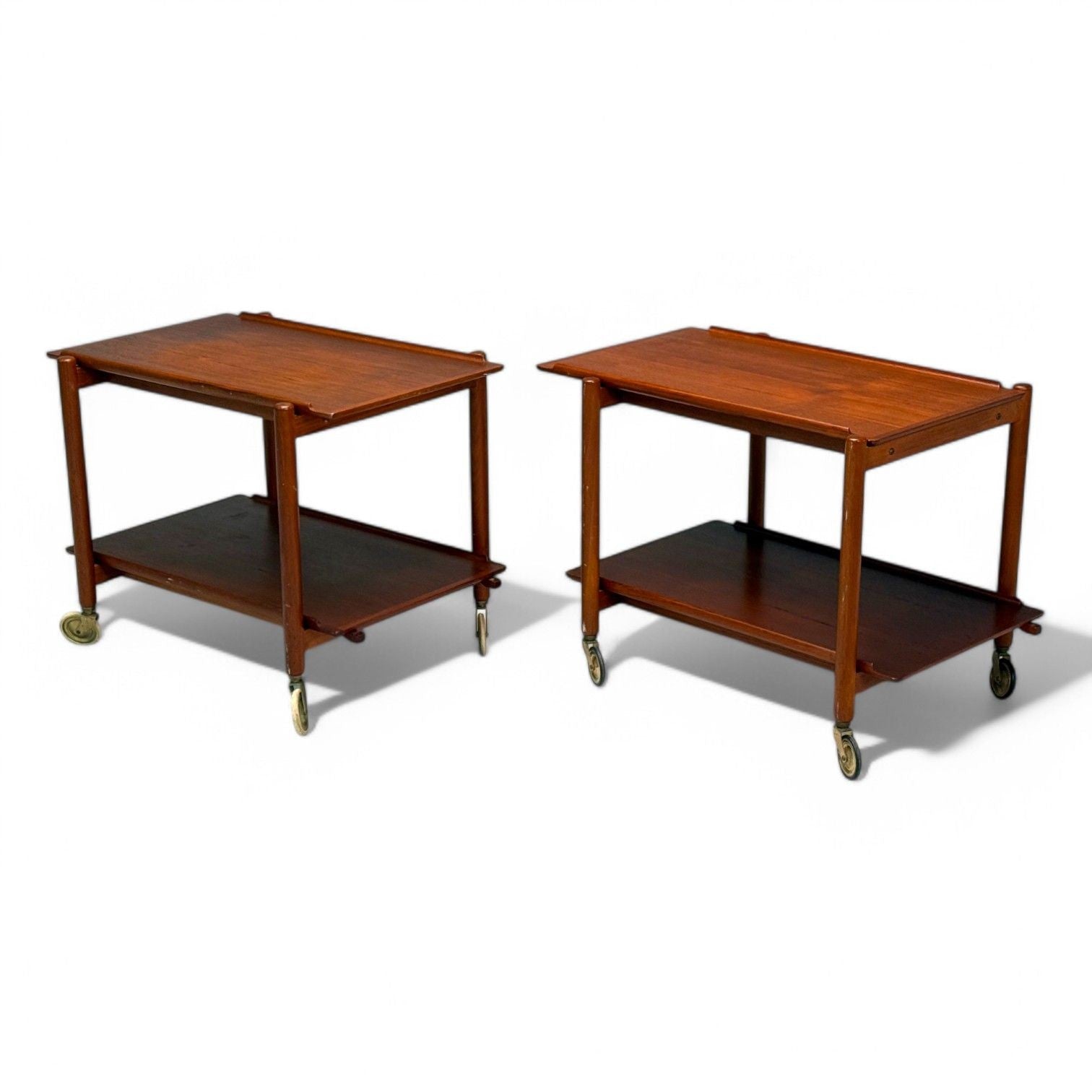 Poul Hundevad, Danish Modern, Teak, Expandable Bar Carts, Denmark, 1950s