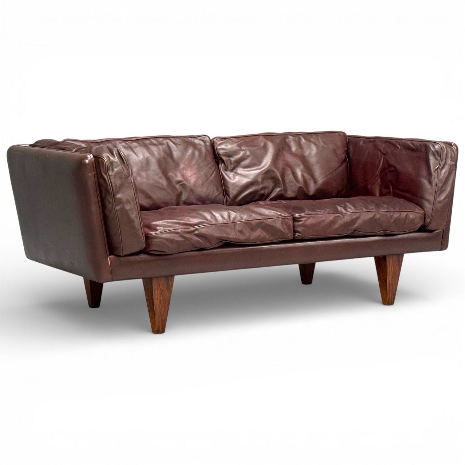 Illum Wikkelsø, Settee, Brown Leather, Rosewood, Denmark, 1960s