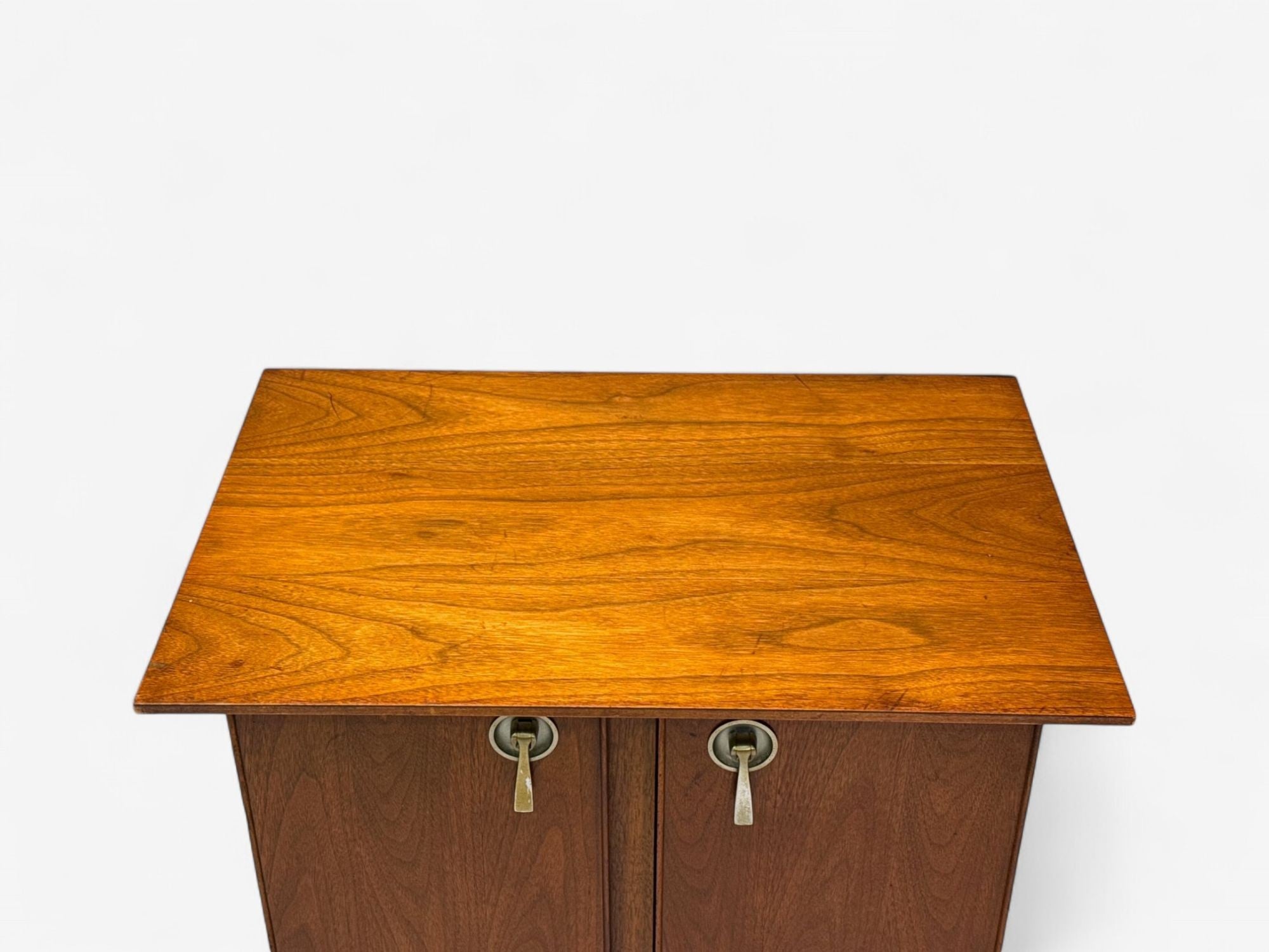 Maddox, Mid-Century Modern, Walnut, Stainless Steel, Nightstands, USA, 1960s