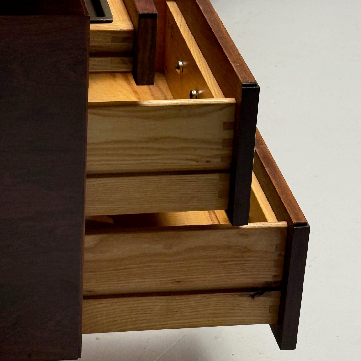 Italian Mid-Century Modern, Demilune Writing Desk, Rosewood, Steel, Italy, 1950s