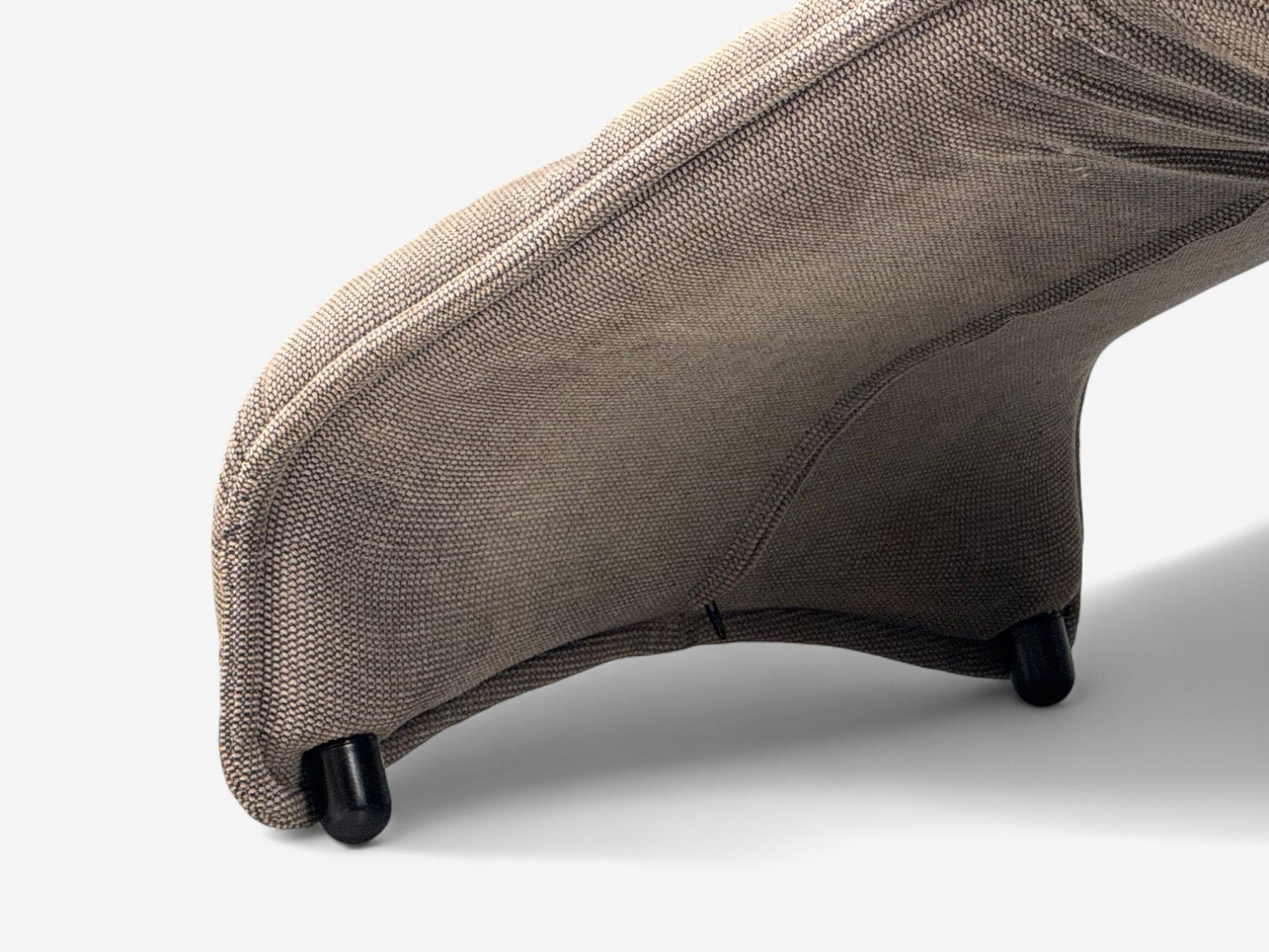 Vico Magistretti, Italian Modern, Fabric, Metal, Veranda Lounge Chair, 1980s