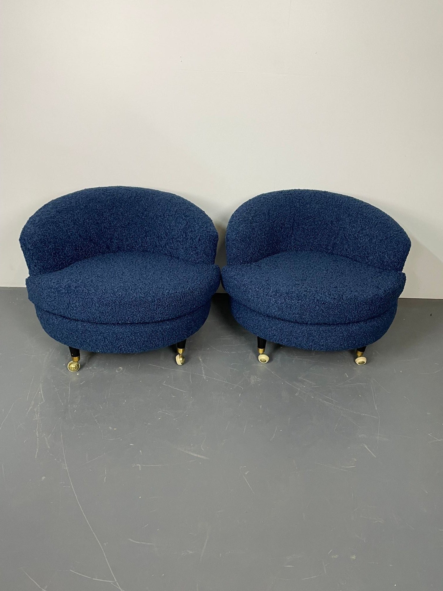 Pair of Mid-Century Rolling Swivel Lounge / Slipper Chairs, Baughman Style