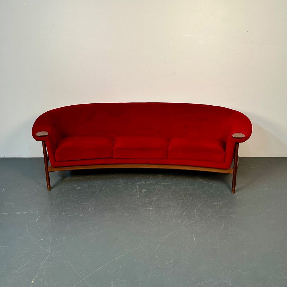 Curved Danish Mid-Century Modern Three Seater Sofa by Johannes Andersen, Walnut