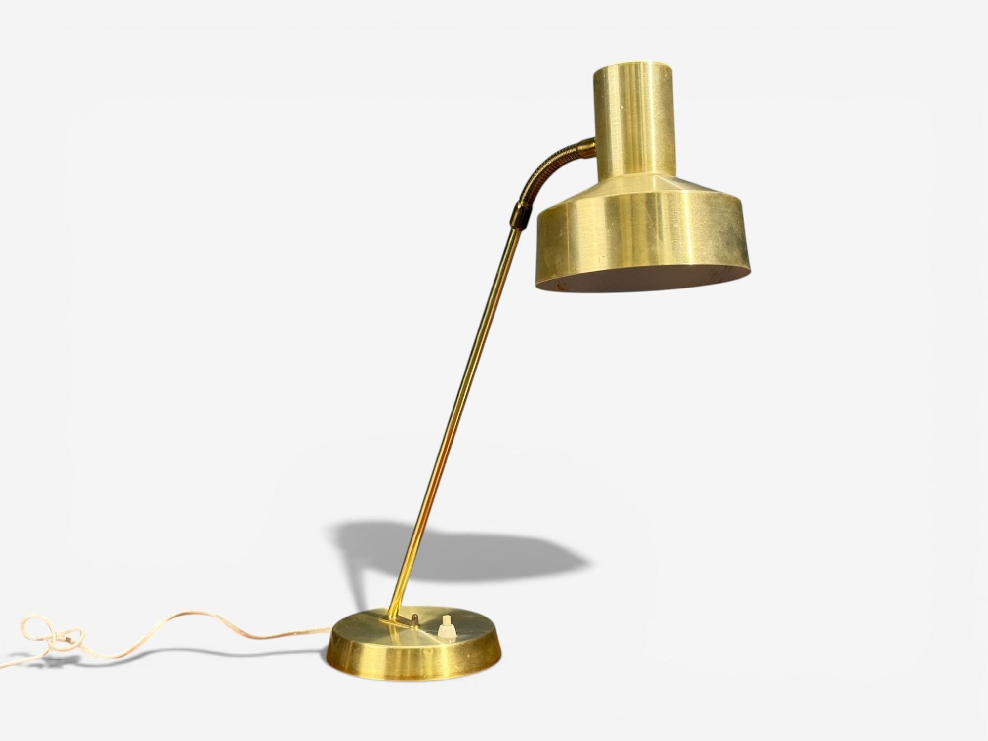 Ewå Värnamo, Adjustable Desk Lamp, Brass, Metal, Sweden, 1980s