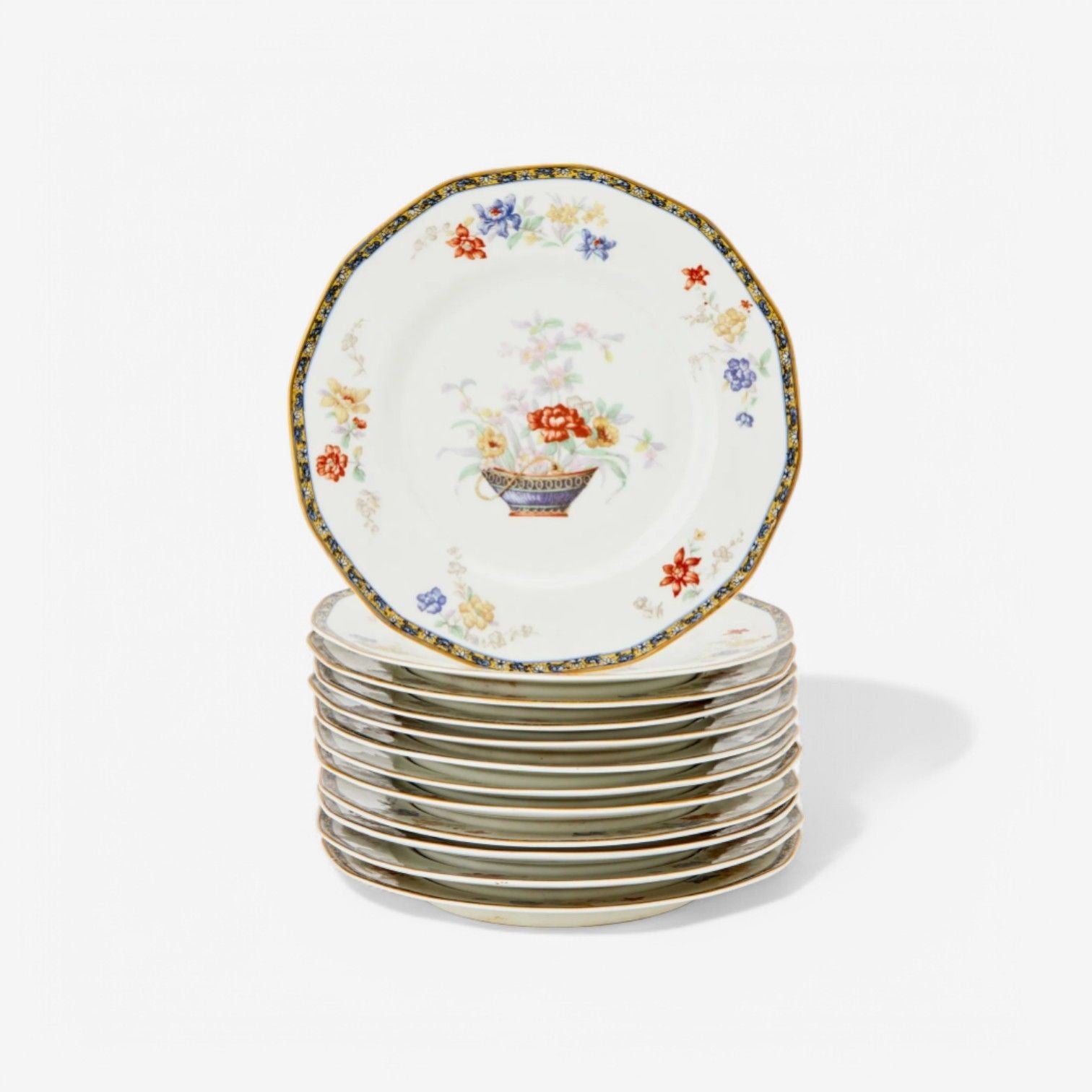 Limoges, Porcelain, Floral Design, Twelve Haviland Dinner Plates, Paris, 20th C.