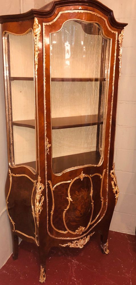 Linke Style Louis XV Curio / Vitrine Cabinet 19th-20th Century, Bombe Inlaid