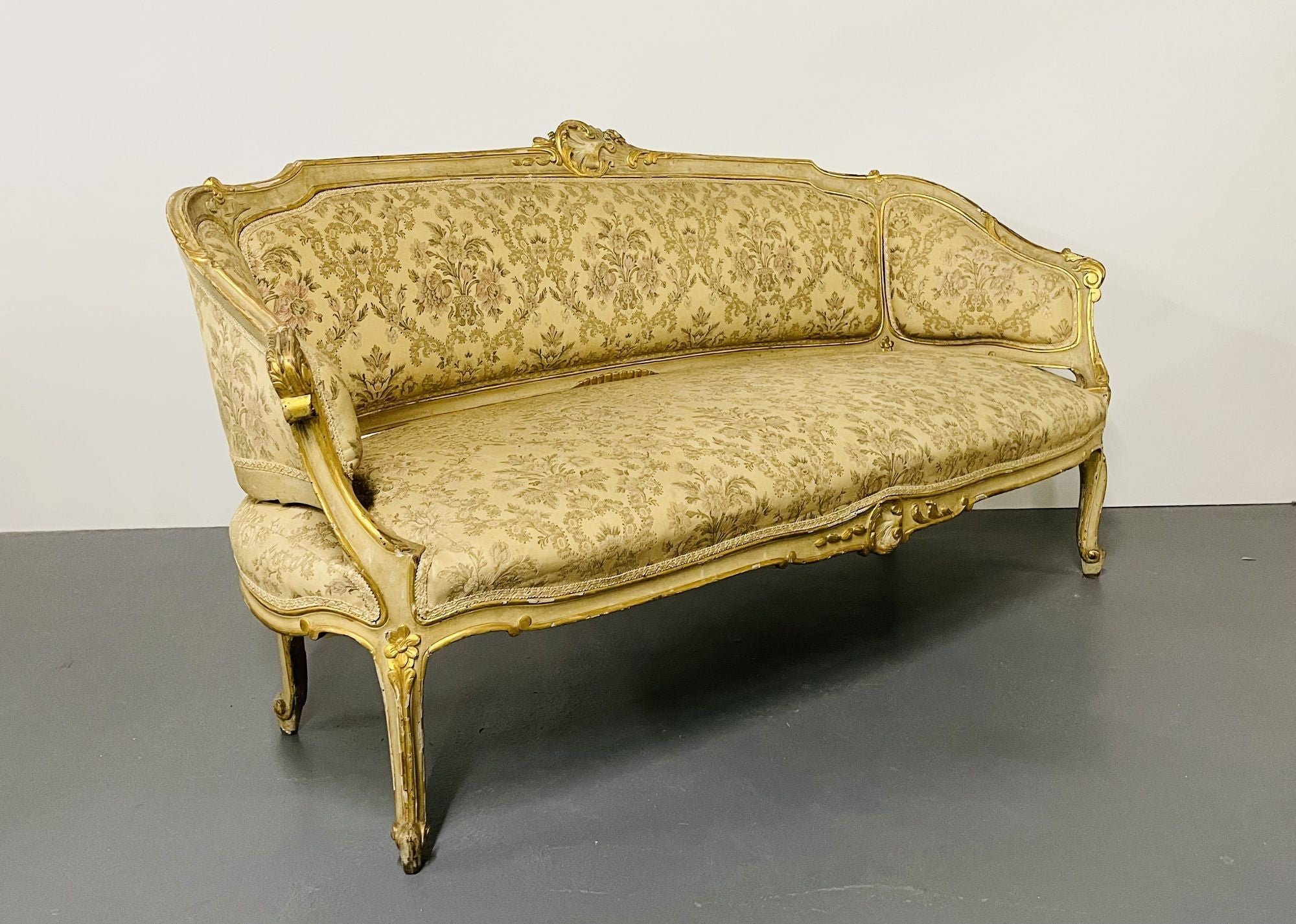 Louis XV Painted Living room Suite. Settee, 4 Side chairs, Center Table, Pedestal