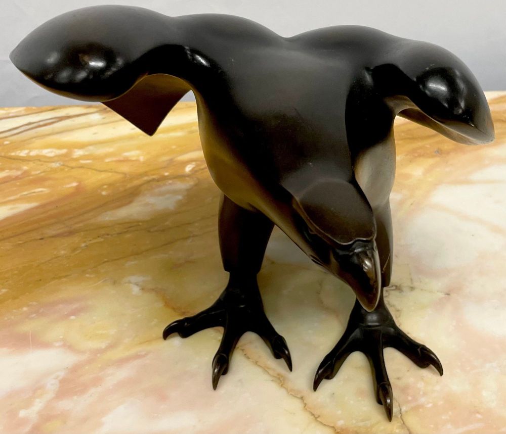 Eagle Sculpture Made by Zai Wang