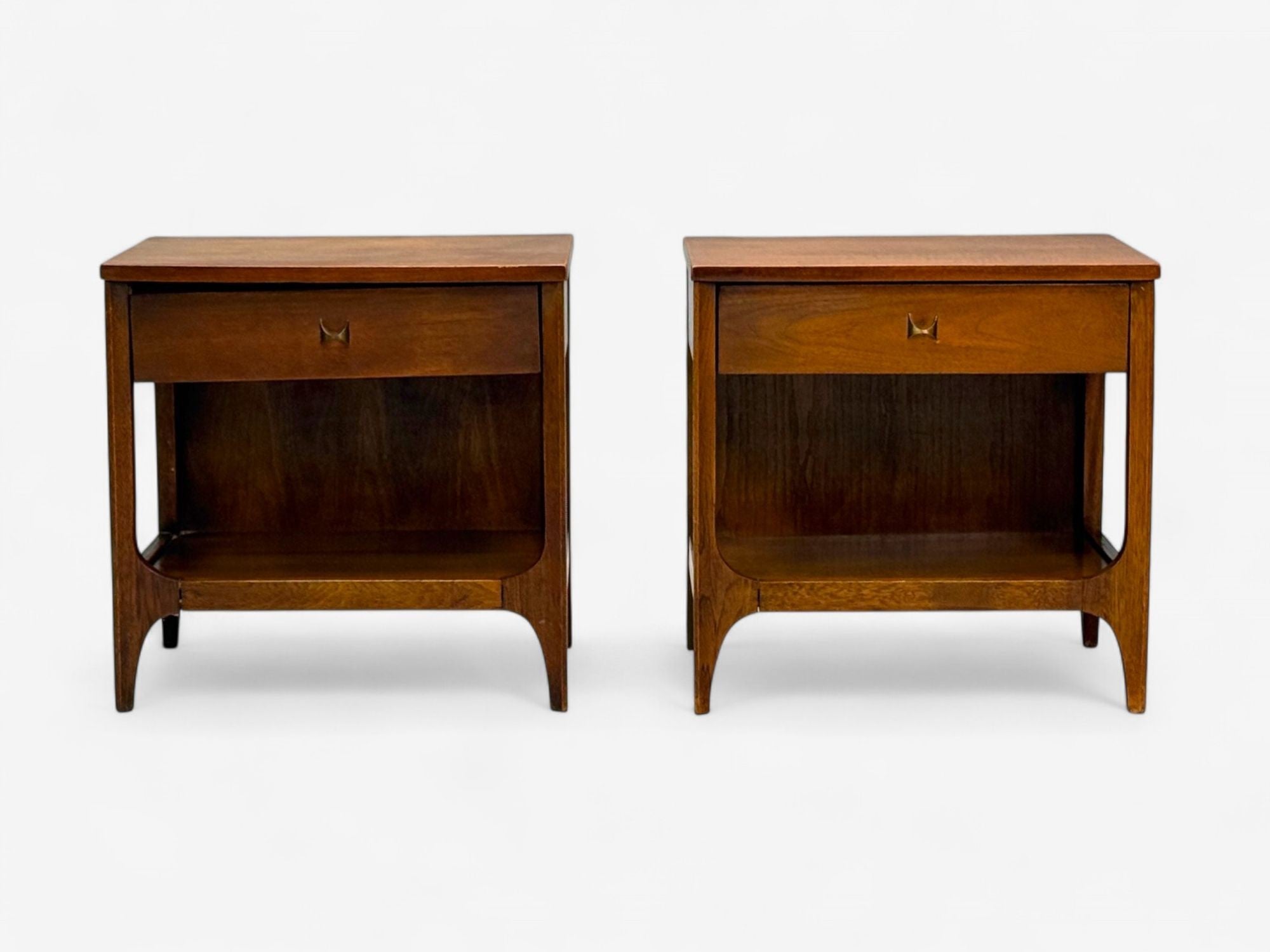 Broyhill Brasilia, Mid-Century Modern, Walnut, Brass, Nightstands, USA, 1960s