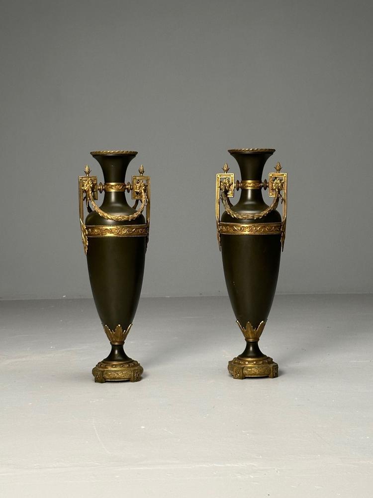 Neoclassical, Pair of Large Urns, Gilt Bronze, Green Painted Metal, 1970s