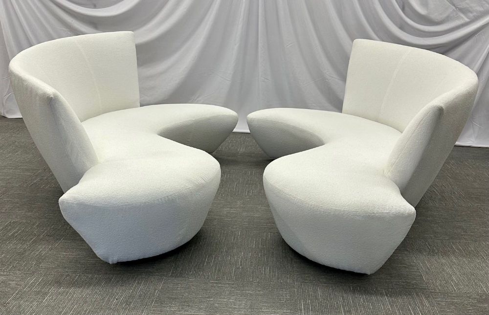 Pair of Mid-Century Modern Organic Vladimir Kagan Bilbao Sofas, White Boucle