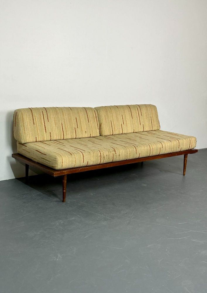 Mid-Century Modern Peter Hvidt & Orla Molgaard Sofa / Daybed, Danish 1960s