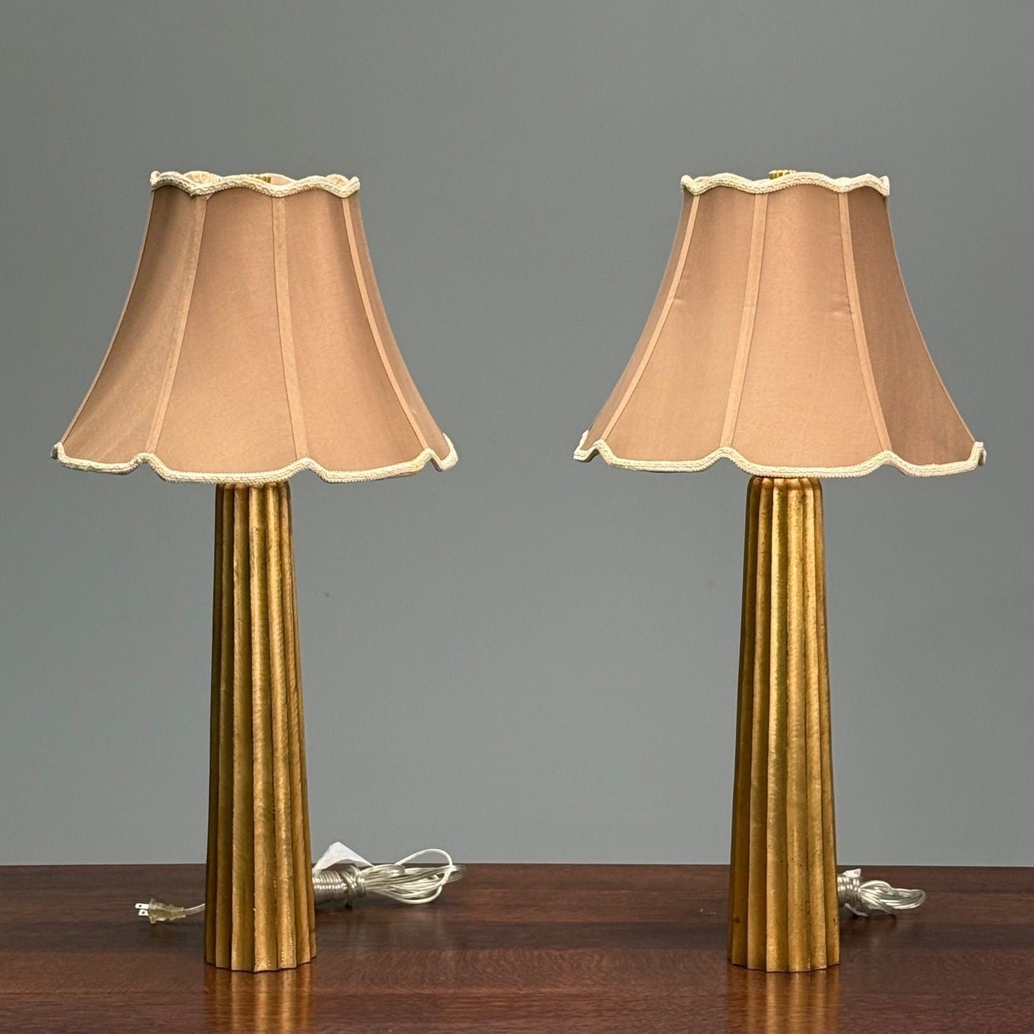 Hollywood Regency Style, Fluted Table Lamps, Gilt Metal, Silk, USA, 21st C.