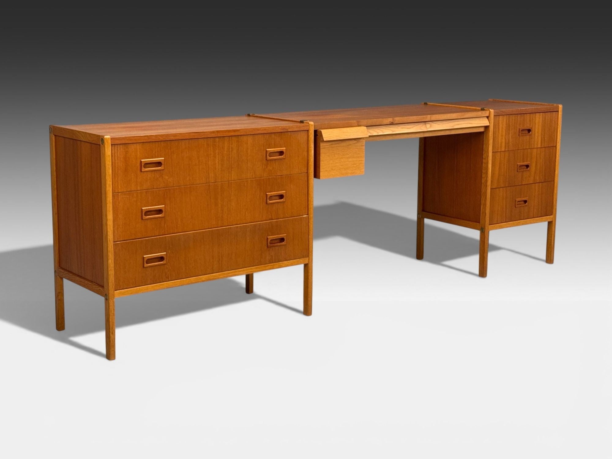 Bertil Fridhagen, Swedish Modern, Writing Desk or Vanity, Teak, Sweden, 1960s