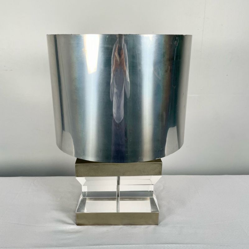 Mid-Century Modern Lucite and Chrome Table / Desk Lamp, Karl Springer Style