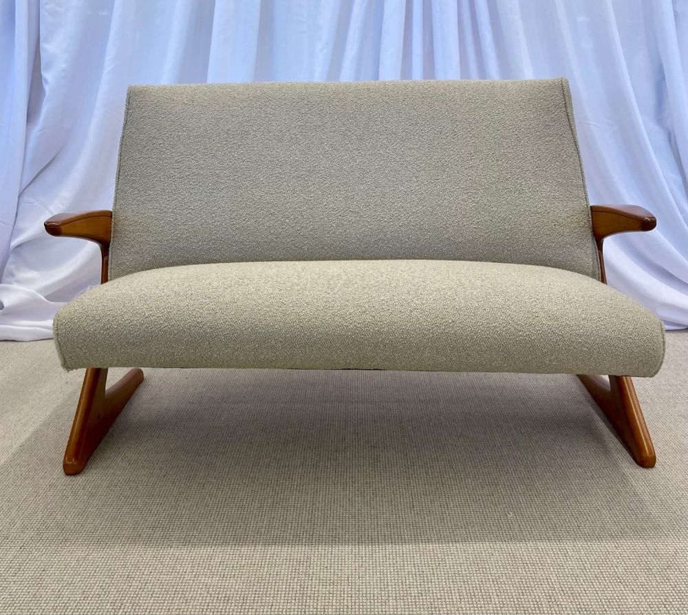 Mid-Century Modern Z Sofa / Settee by Bengt Ruda, Boucle, Swedish, 1960's