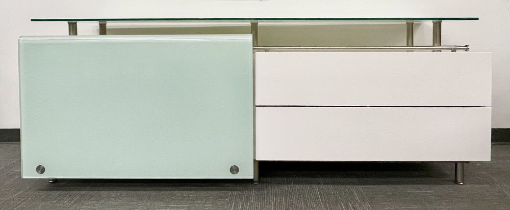 Mid Century Modern White Lacquered and Glass Console, Dresser or Sideboard