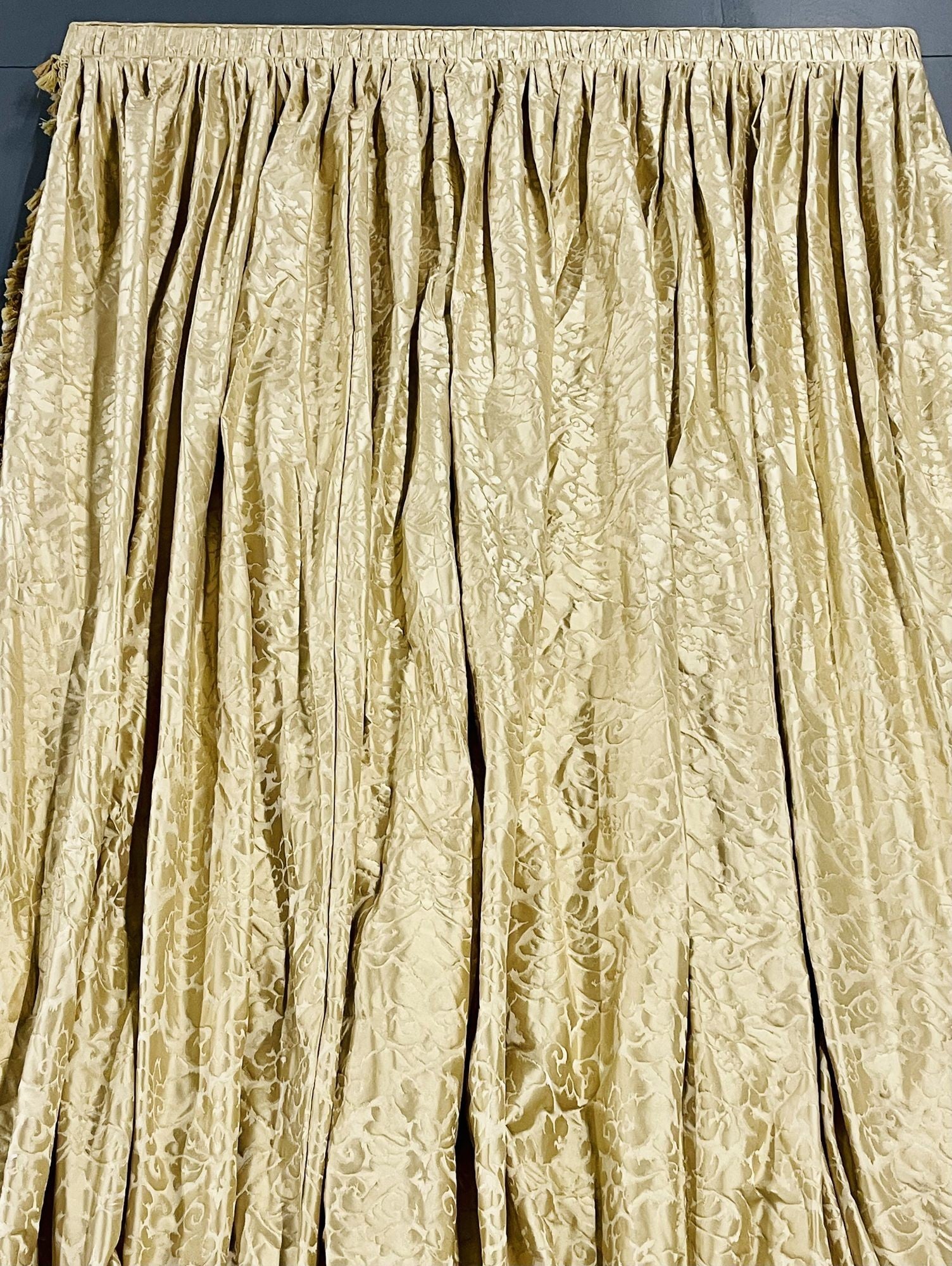 Single Cream Curtain on Valance, Window Treatment, Drapery