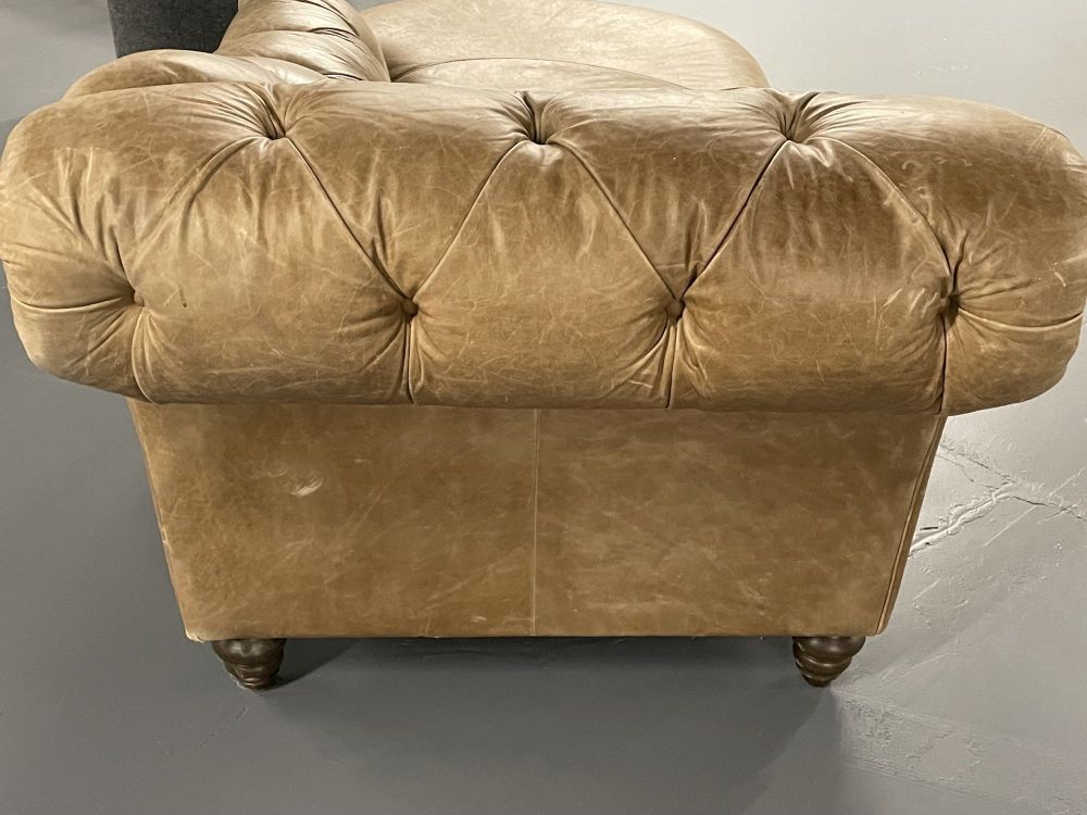 Tufted Patinated Vintage Leather Chaise Lounge from Sweden, Daybed