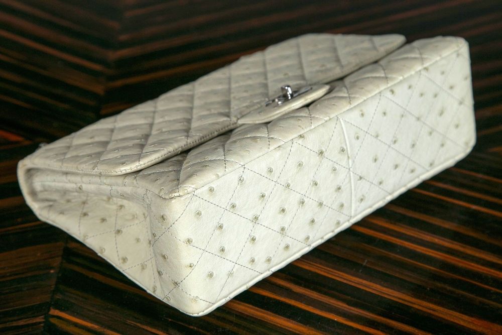 Chanel Handbag, Pocketbook, Beige Ostrich Jumbo Classic-Pristine Purse