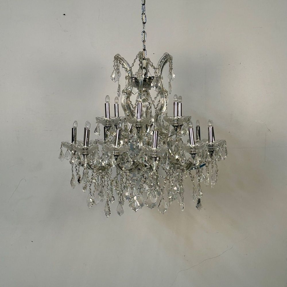 Venetian Style Crystal Chandelier, 19 Light
