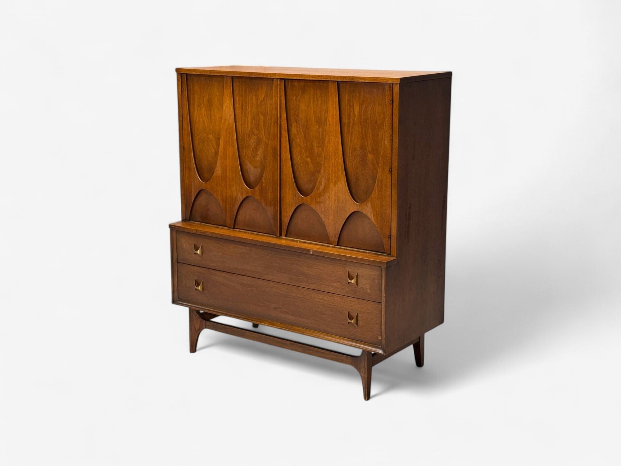 Broyhill Brasilia, Mid-Century Modern, Walnut, Brass, Highboy, USA, 1960s