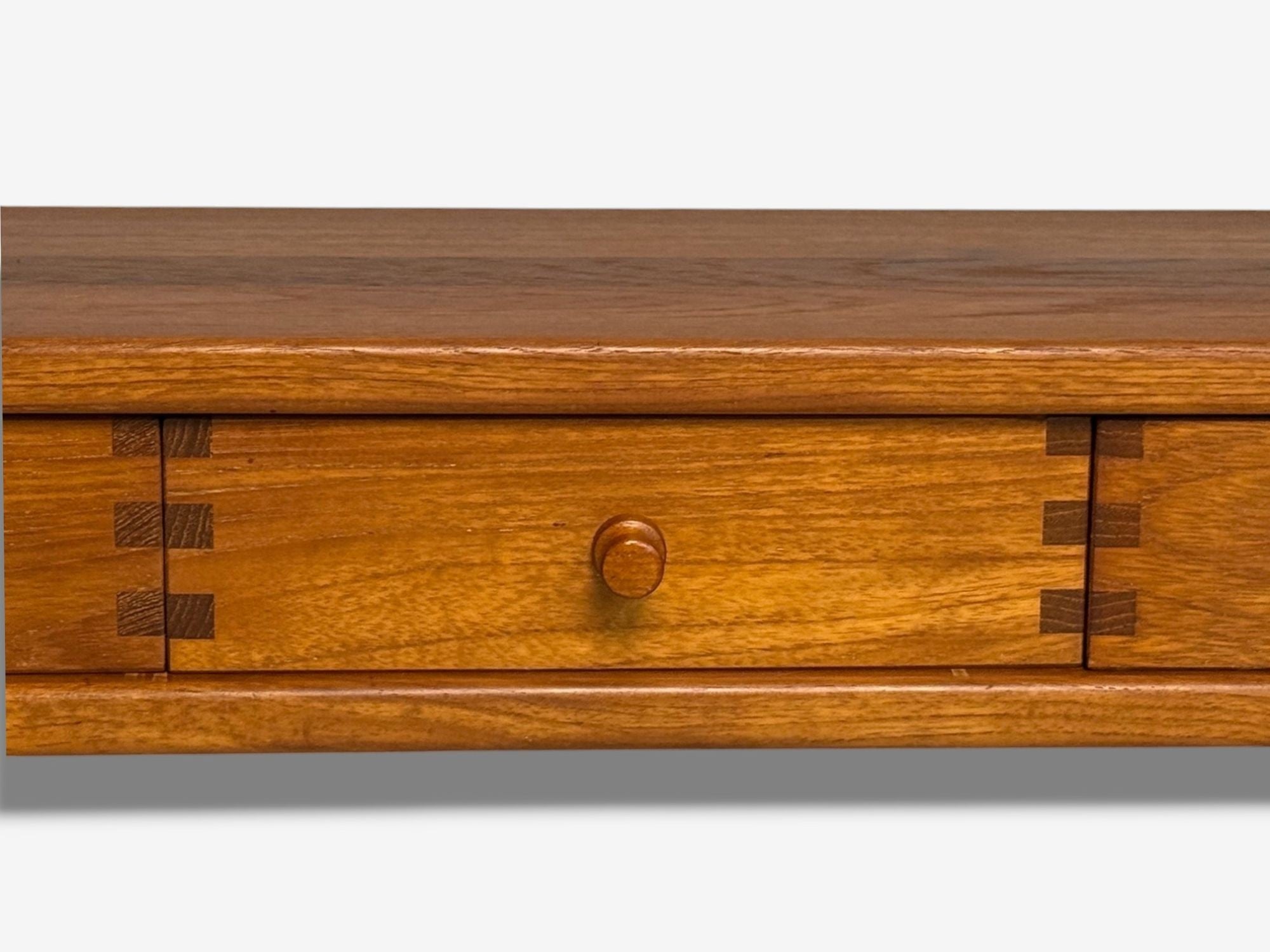 Dyrlund, Swedish Modern, Teak, Wall Shelf, Denmark, 1960s