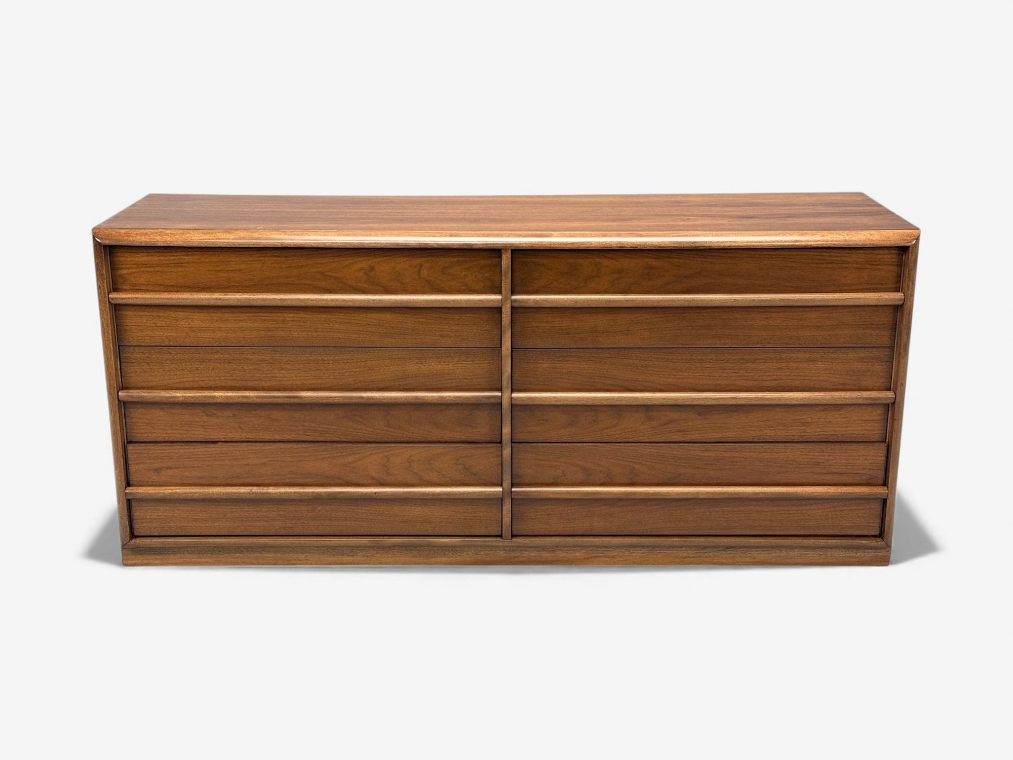T.H. Robsjohn-Gibbings, American Modern, Walnut, Dresser, USA 1960s