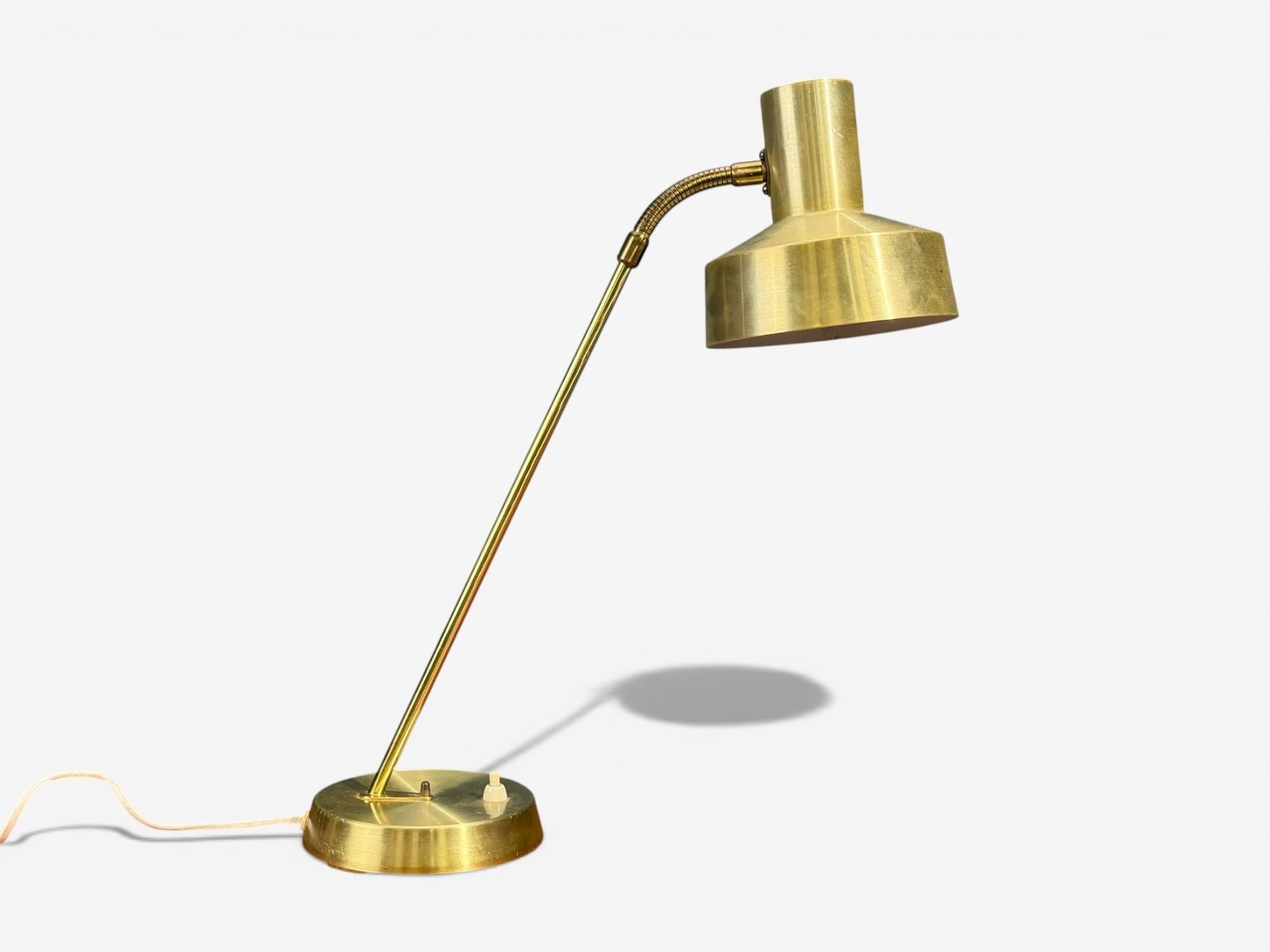 Ewå Värnamo, Adjustable Desk Lamp, Brass, Metal, Sweden, 1980s