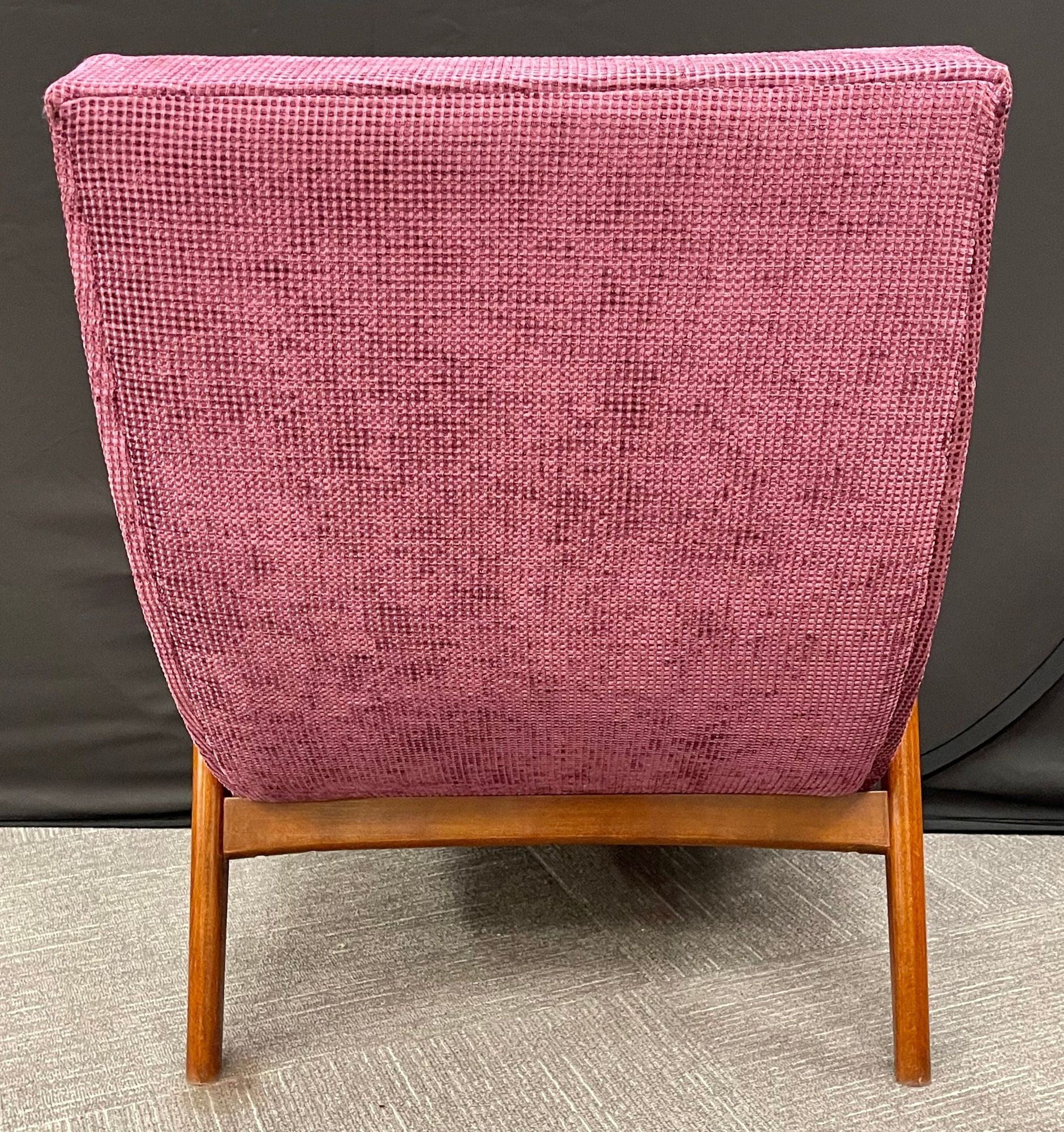 Single Sculptural Italian Mid-Century Modern Lounge Chair in Walnut, Mahogany