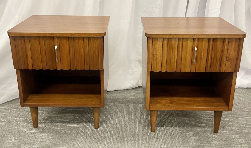 Pair Mid-Century Open Nightstands, Side/End Tables, American, Walnut,1960s