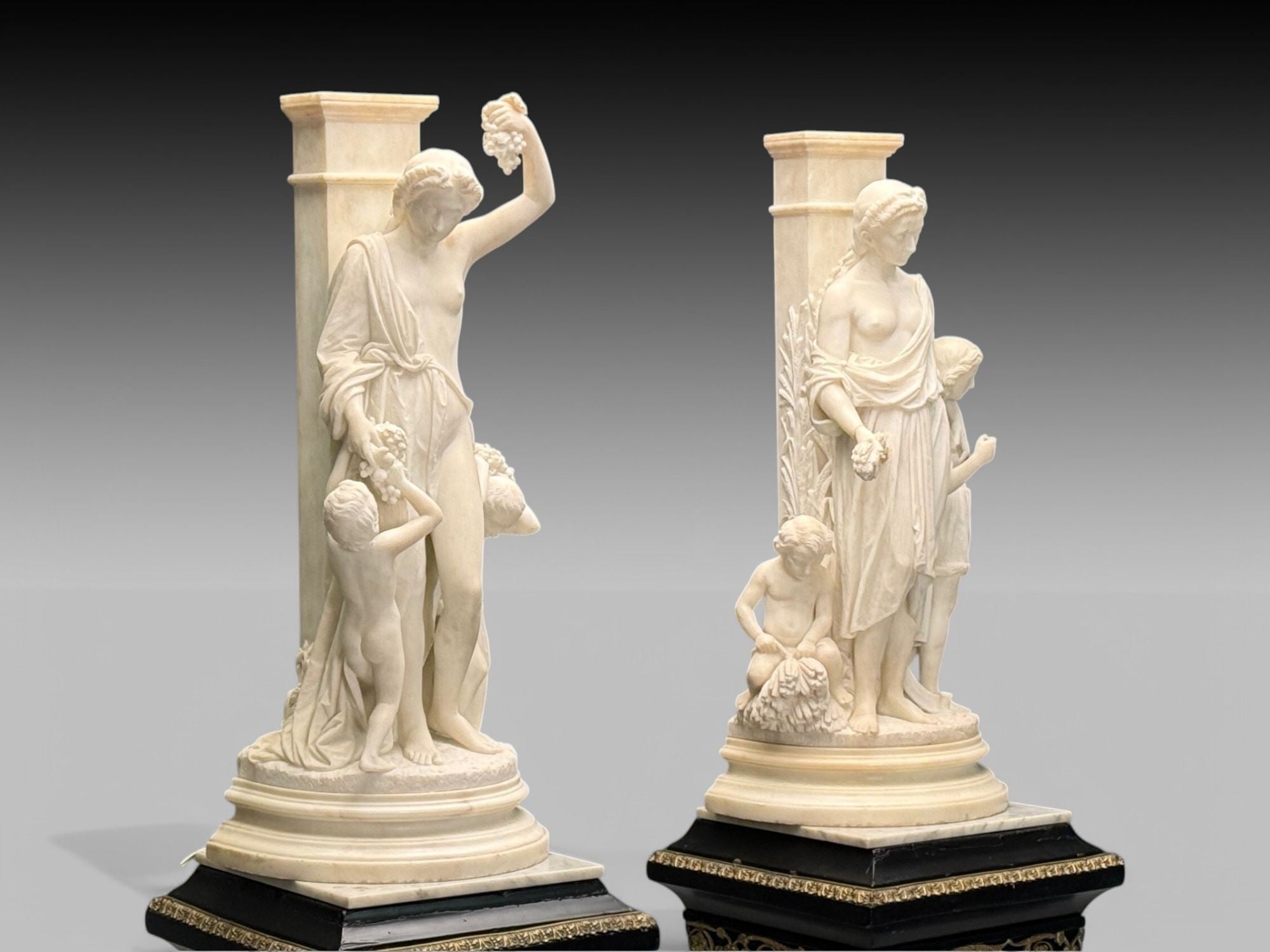 Neoclassical, Mother and Children, Marble Sculptures, Italy, 1920s