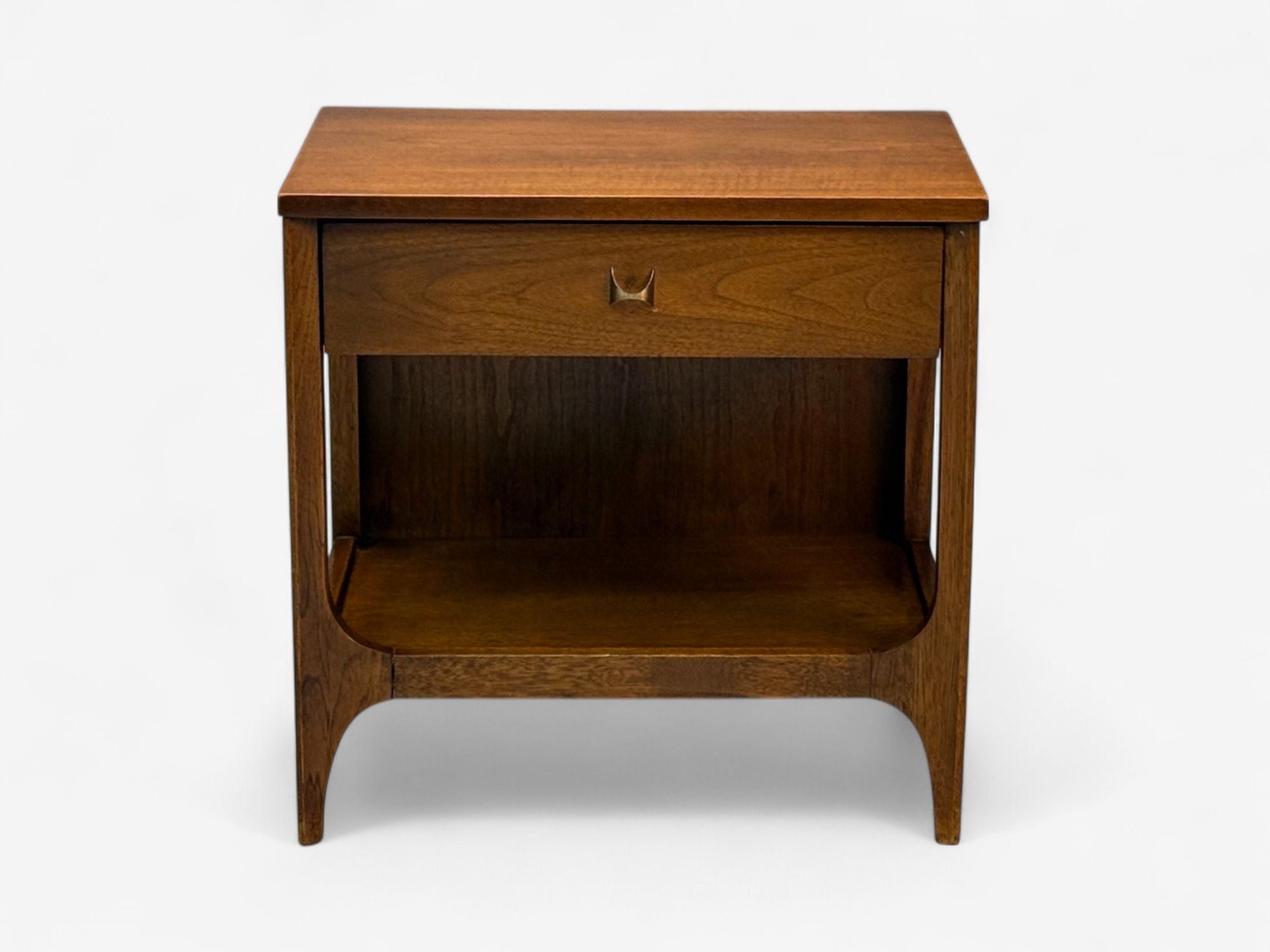Broyhill Brasilia, Mid-Century Modern, Walnut, Brass, Nightstands, USA, 1960s