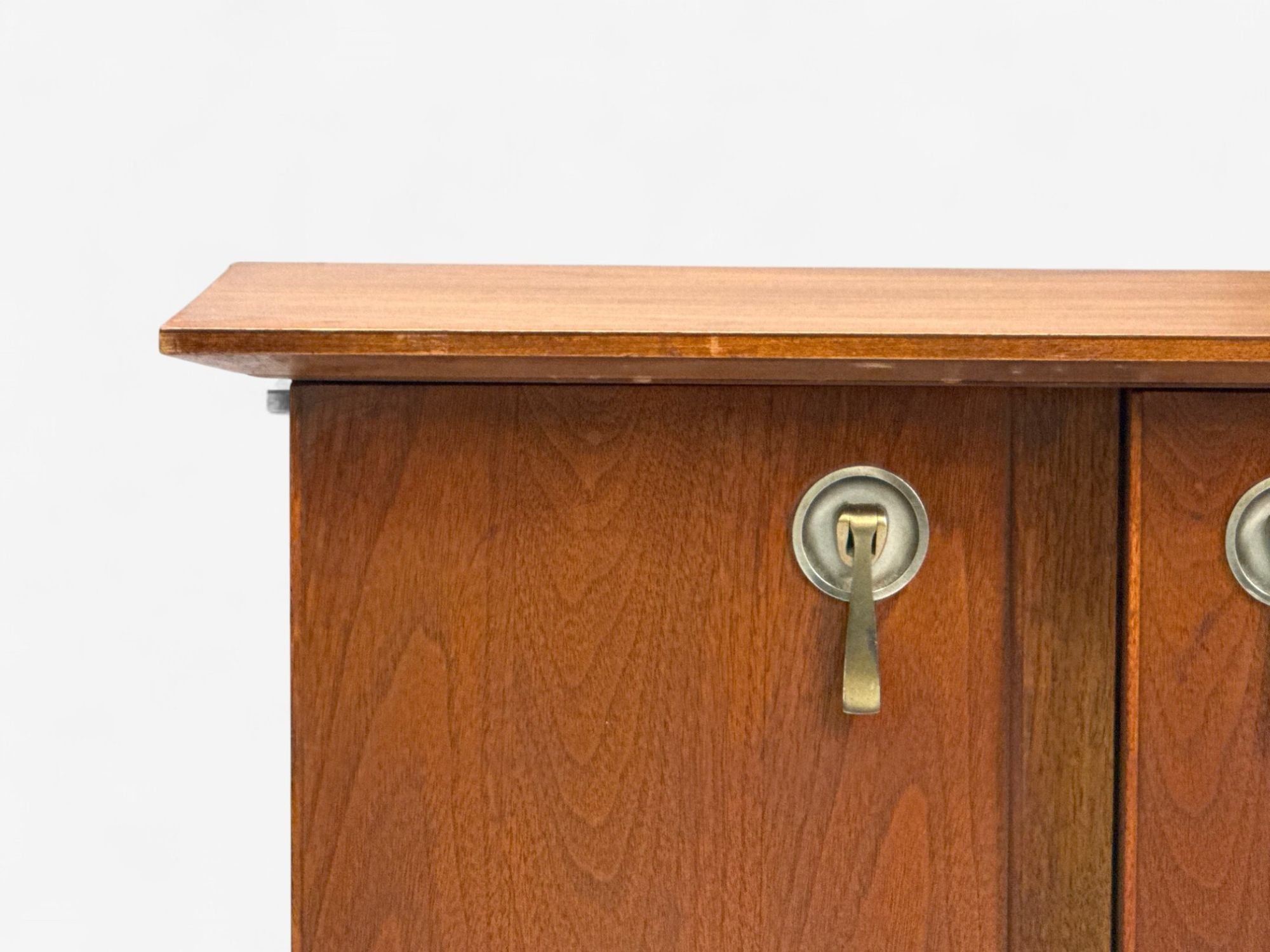 Maddox, Mid-Century Modern, Walnut, Stainless Steel, Nightstands, USA, 1960s