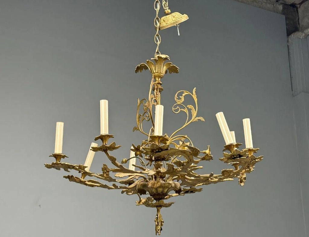 Rococo Style, Leaf and Vine Chandelier, Dore Bronze, Italy, 1920s