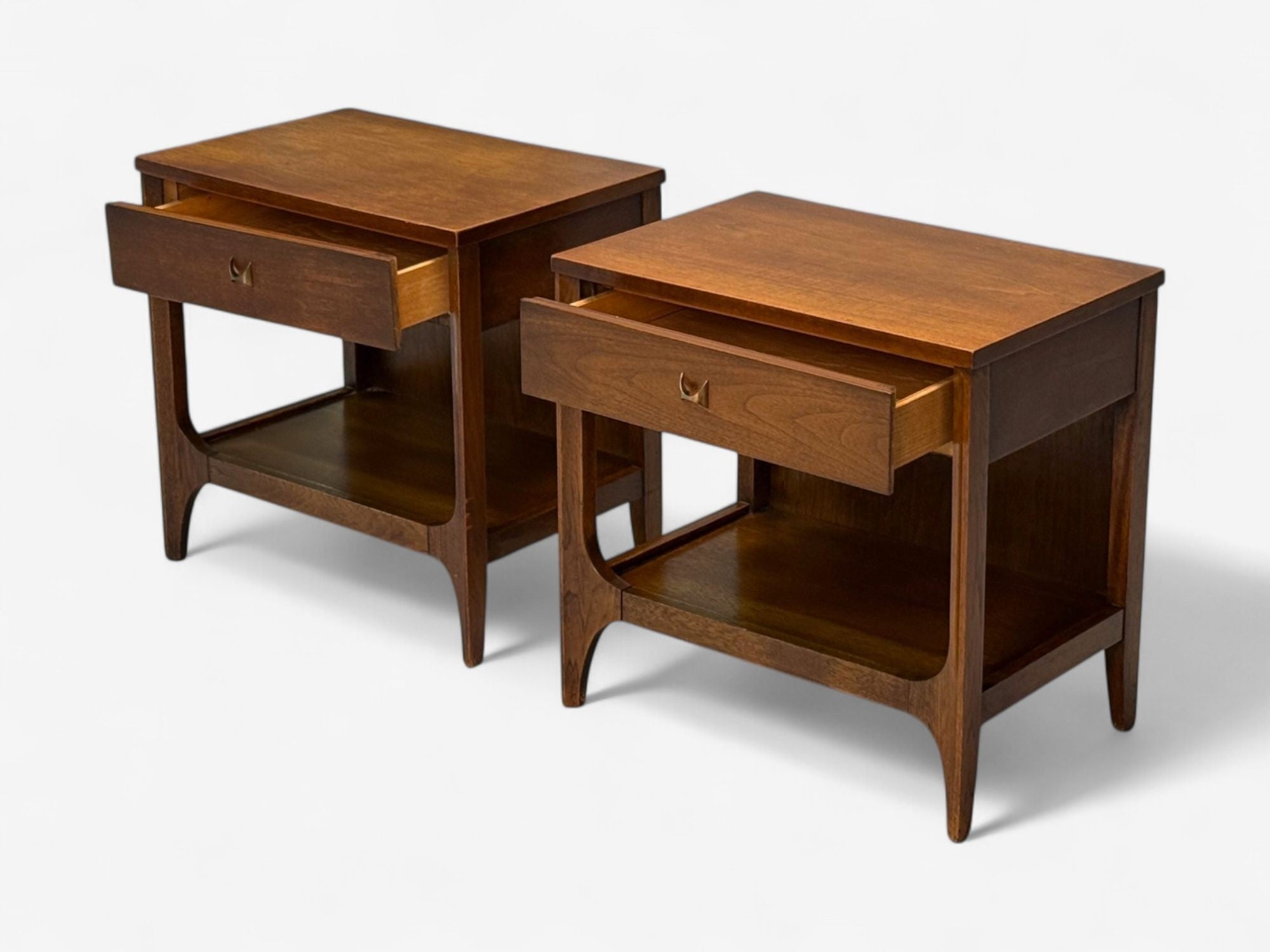 Broyhill Brasilia, Mid-Century Modern, Walnut, Brass, Nightstands, USA, 1960s