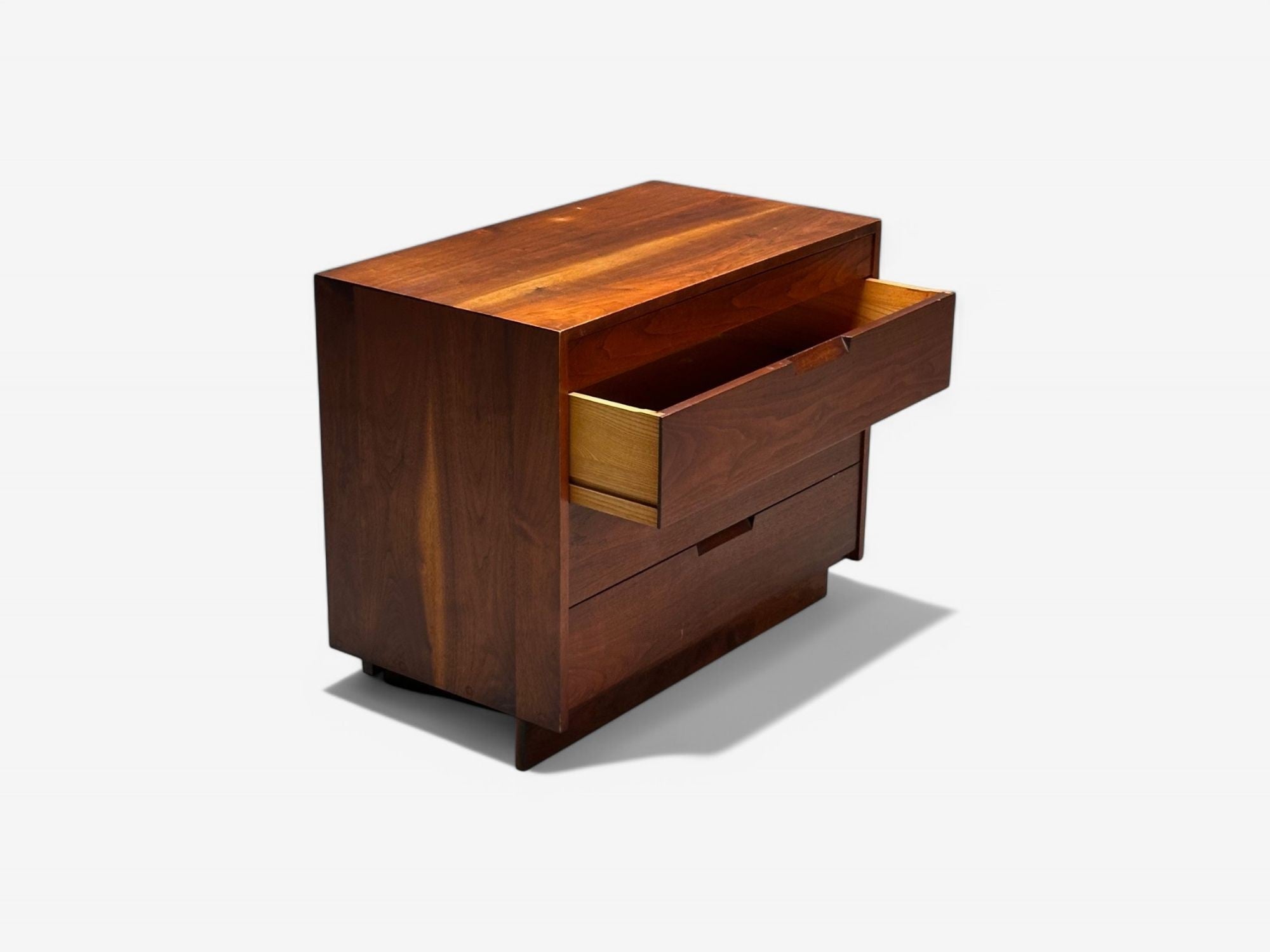 George Nakashima, Mid-Century Modern, Sap Walnut, Rare Nightstand, USA, 1957