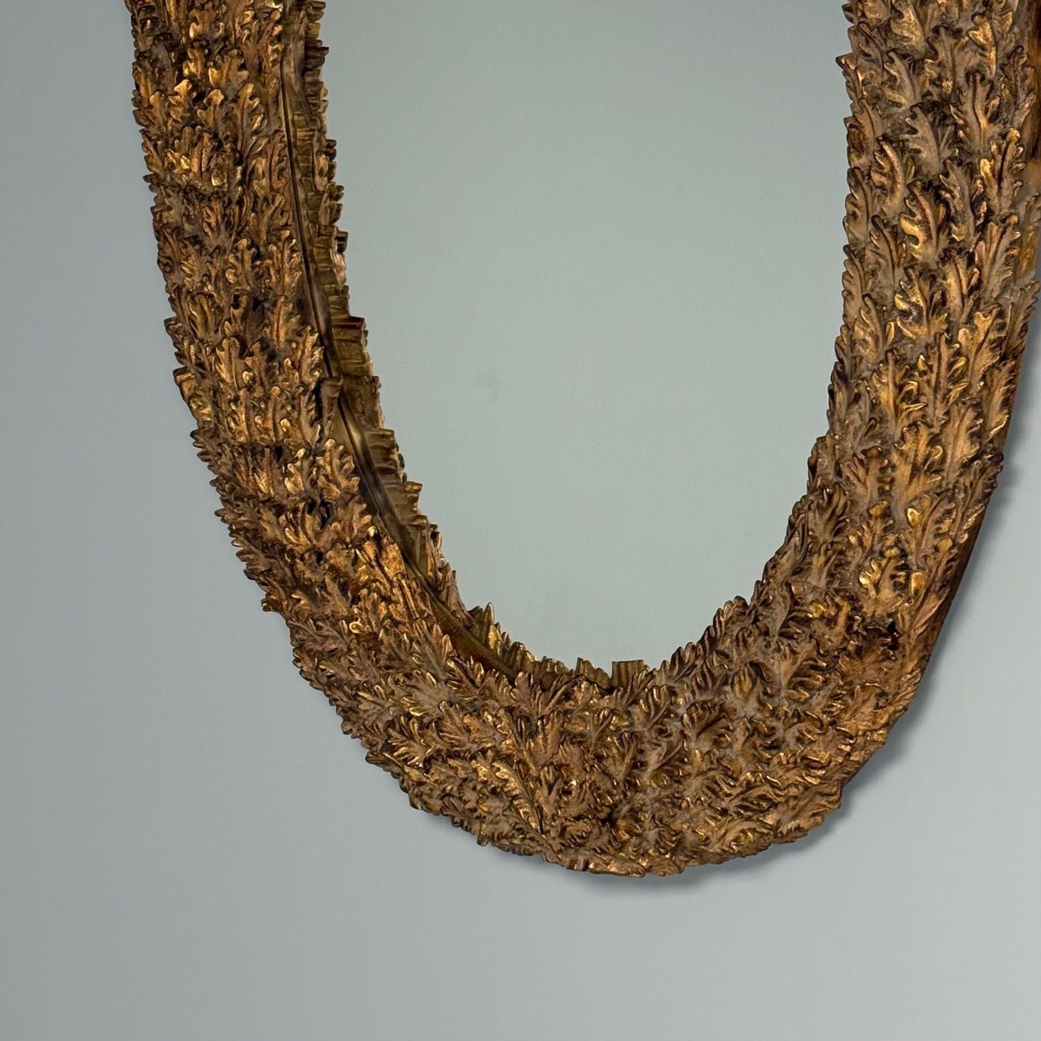 Hollywood Regency, Large Oval Wall Mirrors, Carved Giltwood, Leaf Motif, 21st C.