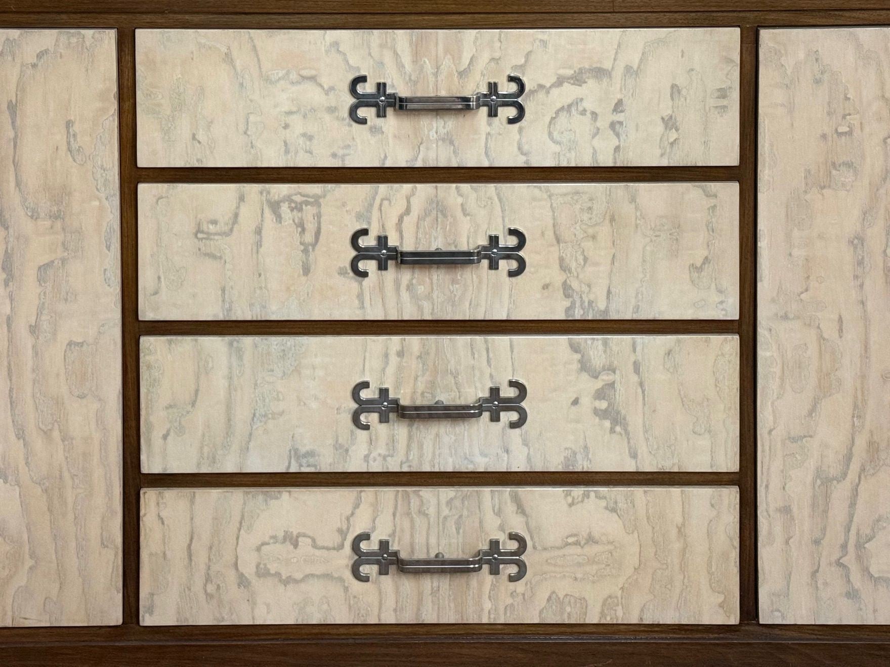 Tommi Parzinger, Mid-Century Modern, Walnut, Burl, Rare Sideboard, USA, 1960s