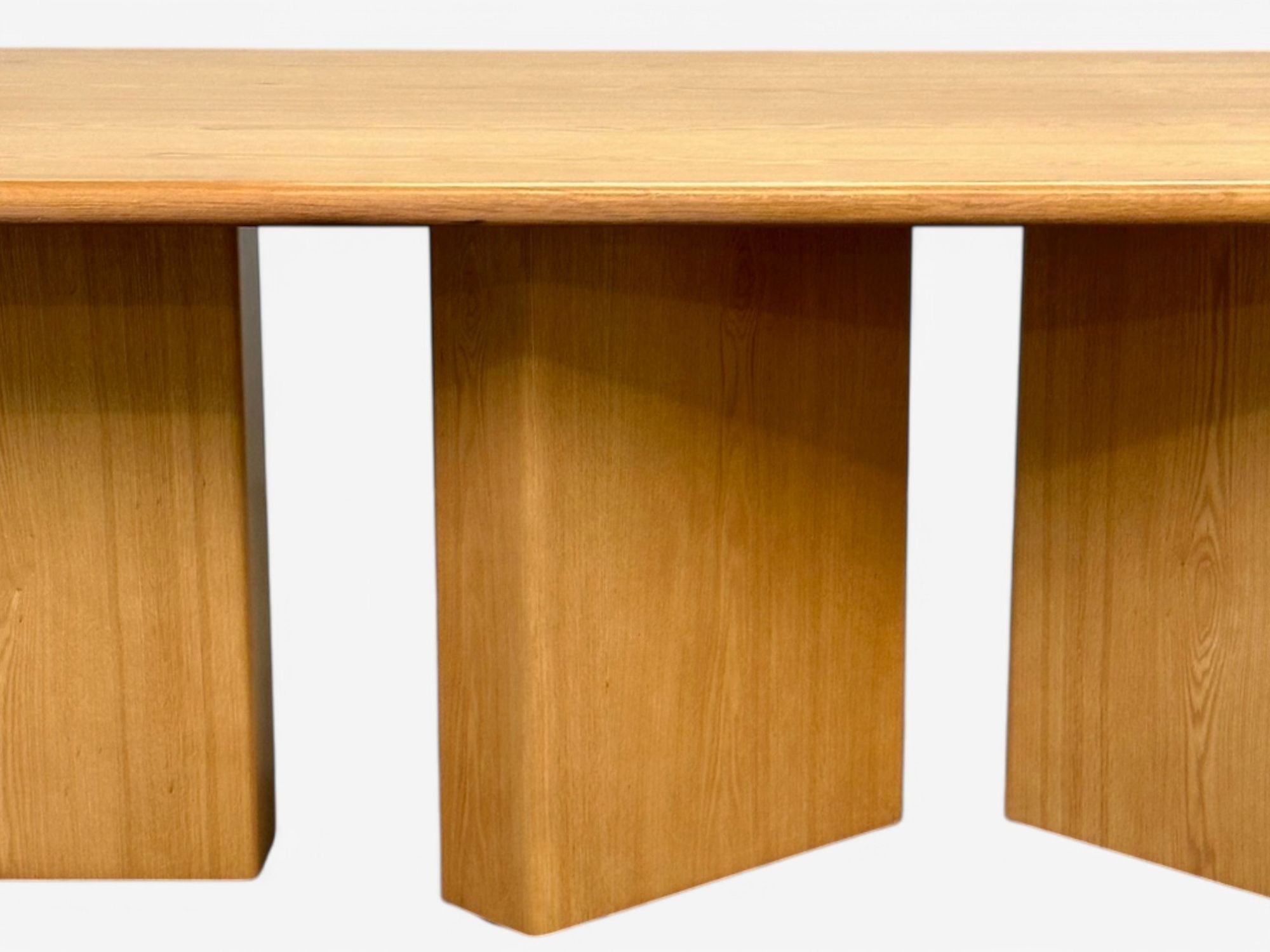 Organic Modern, Solid Oak, Handcrafted Pedestal Oval Dining Table, 21st C.