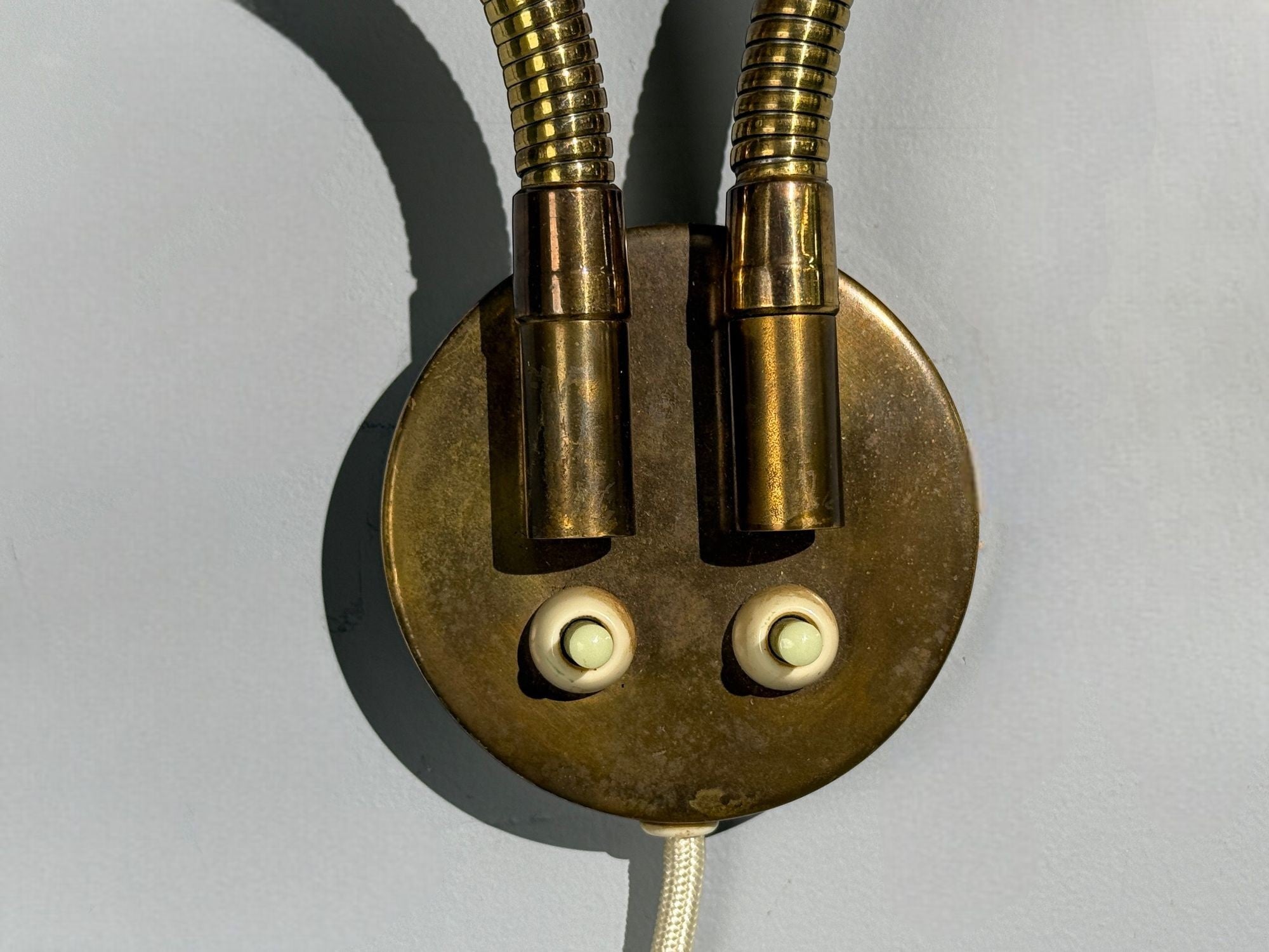 Arvid Böhlmarks, Adjustable Wall Light, Brass, Lacquered Metal, Sweden, 1940s