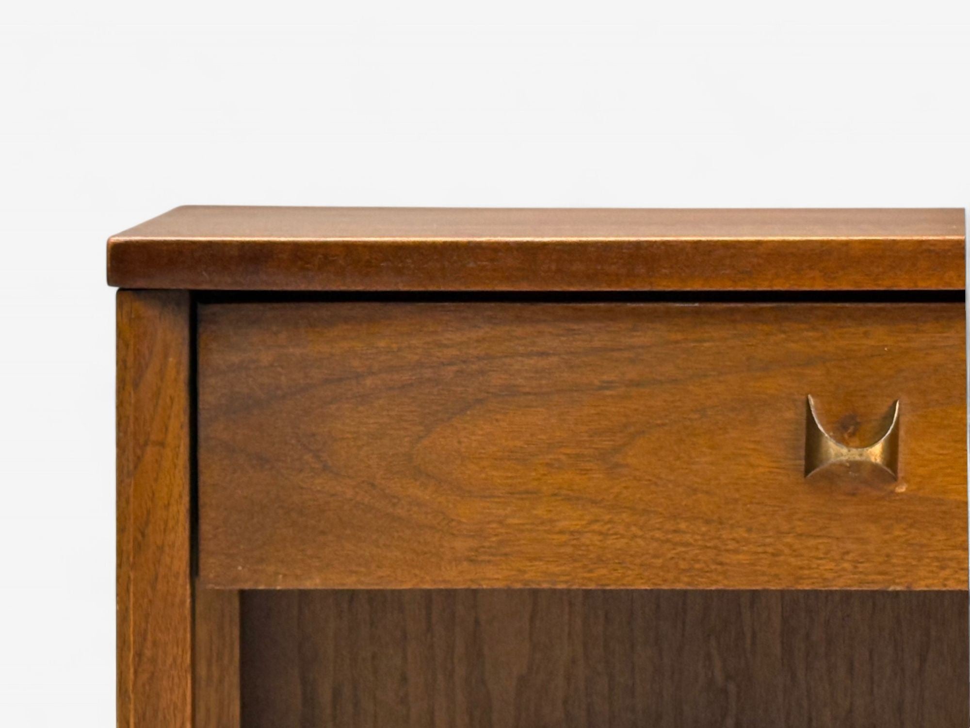 Broyhill Brasilia, Mid-Century Modern, Walnut, Brass, Nightstands, USA, 1960s