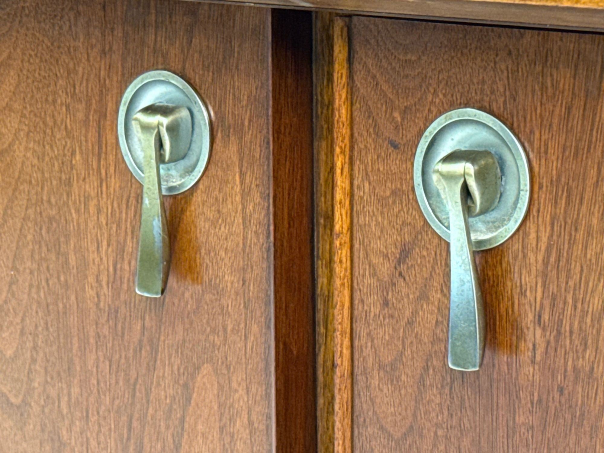 Maddox, Mid-Century Modern, Walnut, Stainless Steel, Nightstands, USA, 1960s