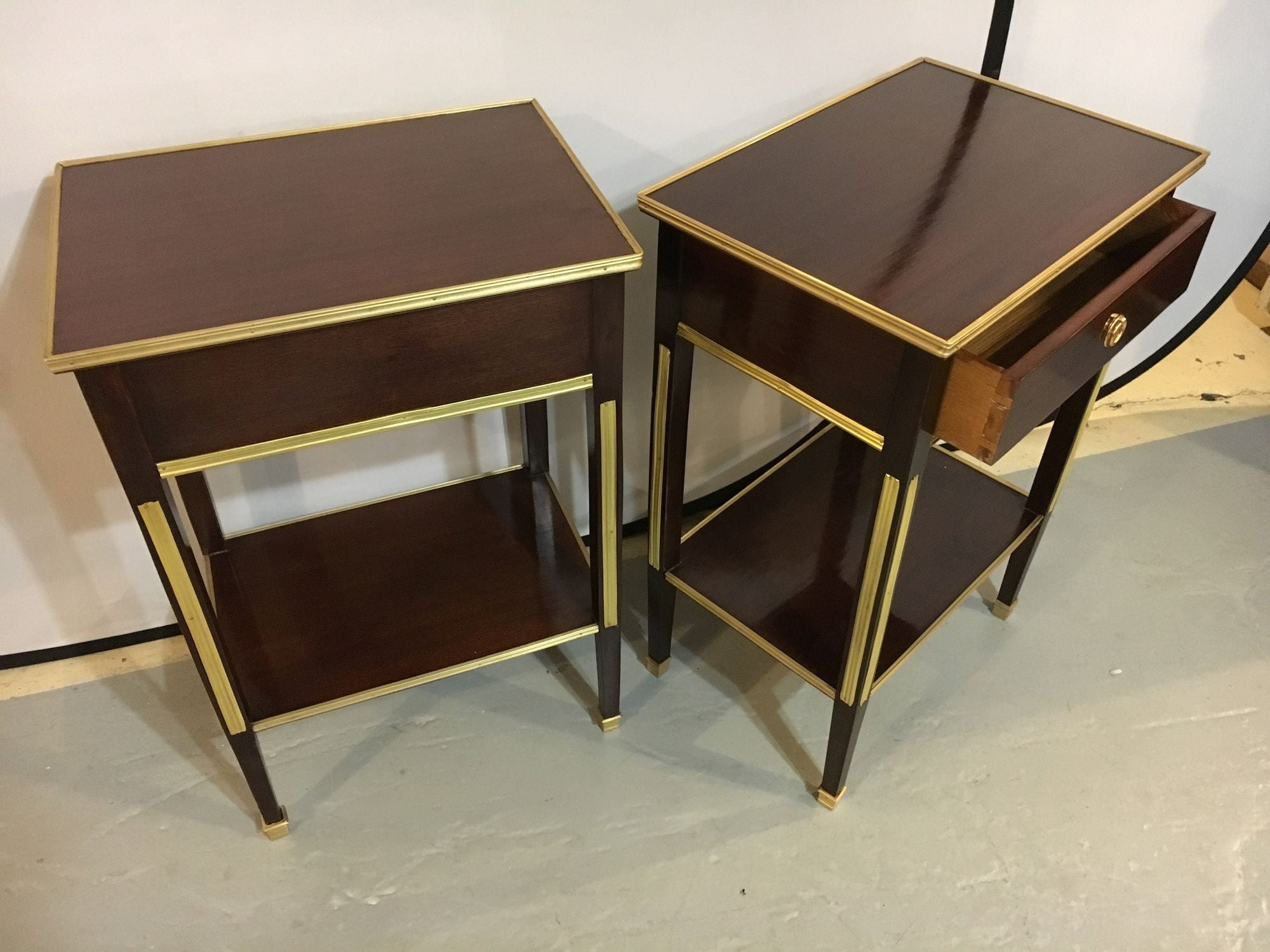 Pair of One Drawer Neoclassical Style Bronze-Mounted Mahogany End / Side Tables