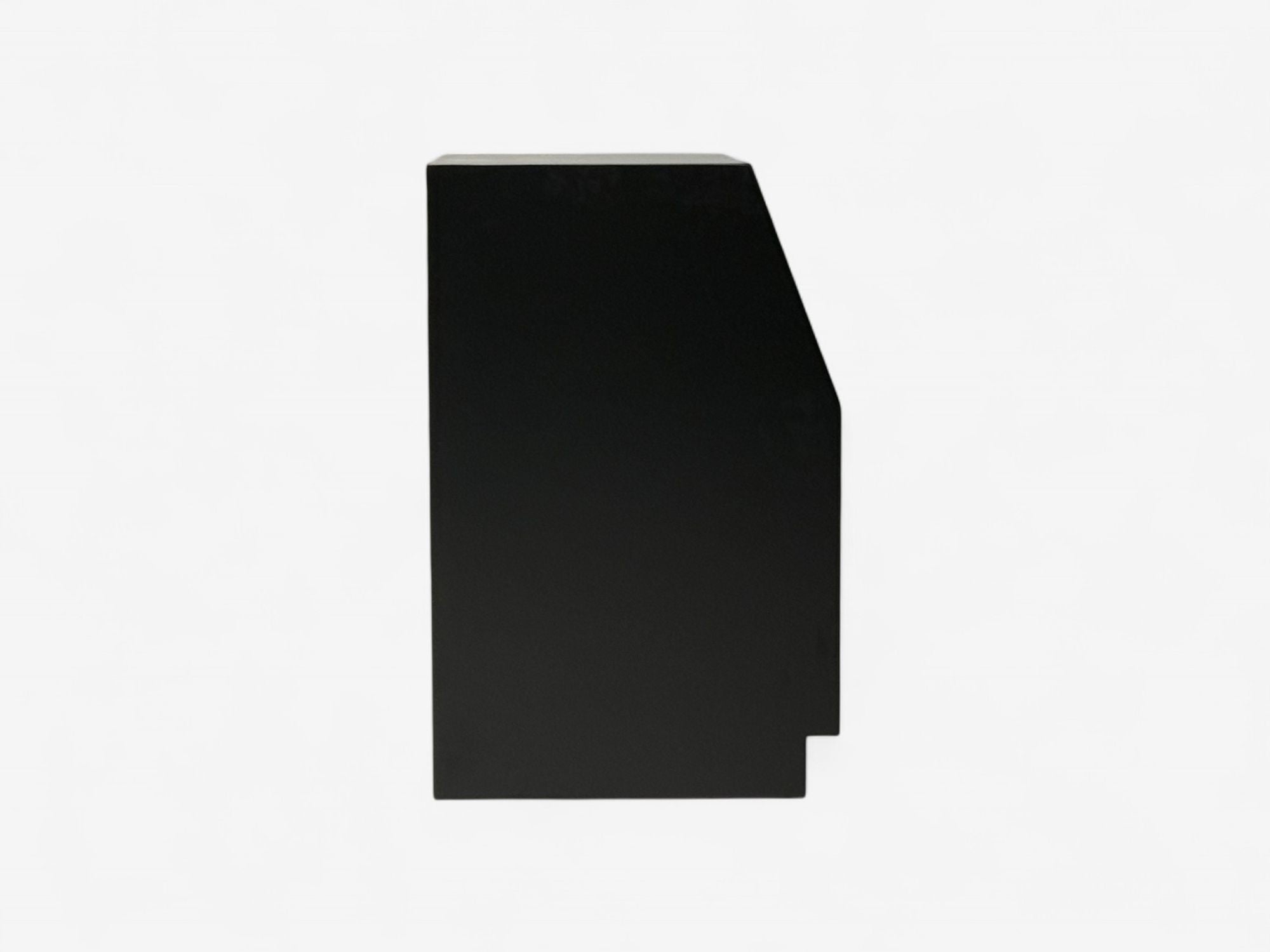 Henredon, Mid-Century Modern, Black Lacquer, Campaign Nightstands, 1960s