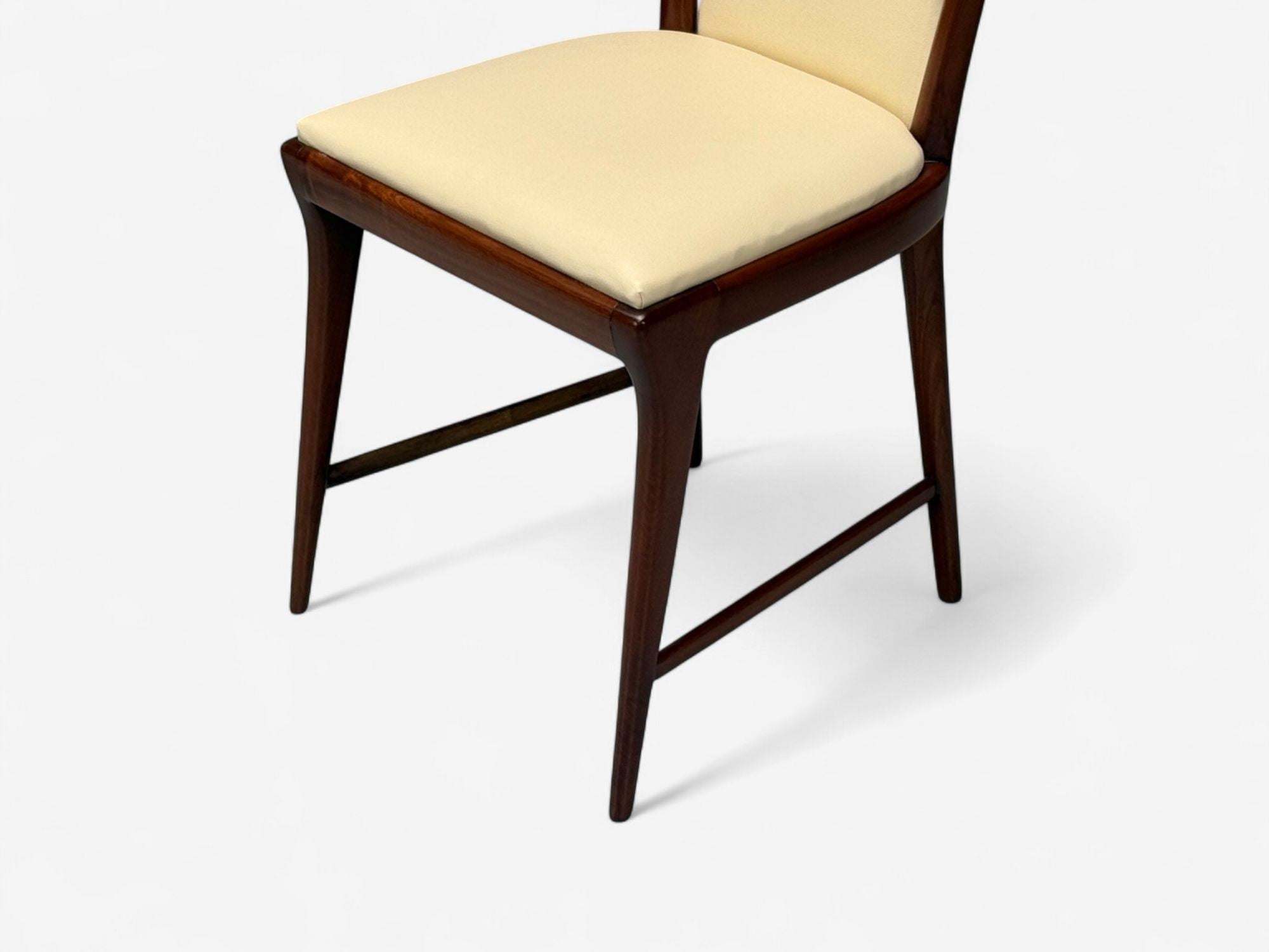Osvaldo Borsani attr., Mahogany, Brass, Leather, Dining Chairs, Italy, 1950s