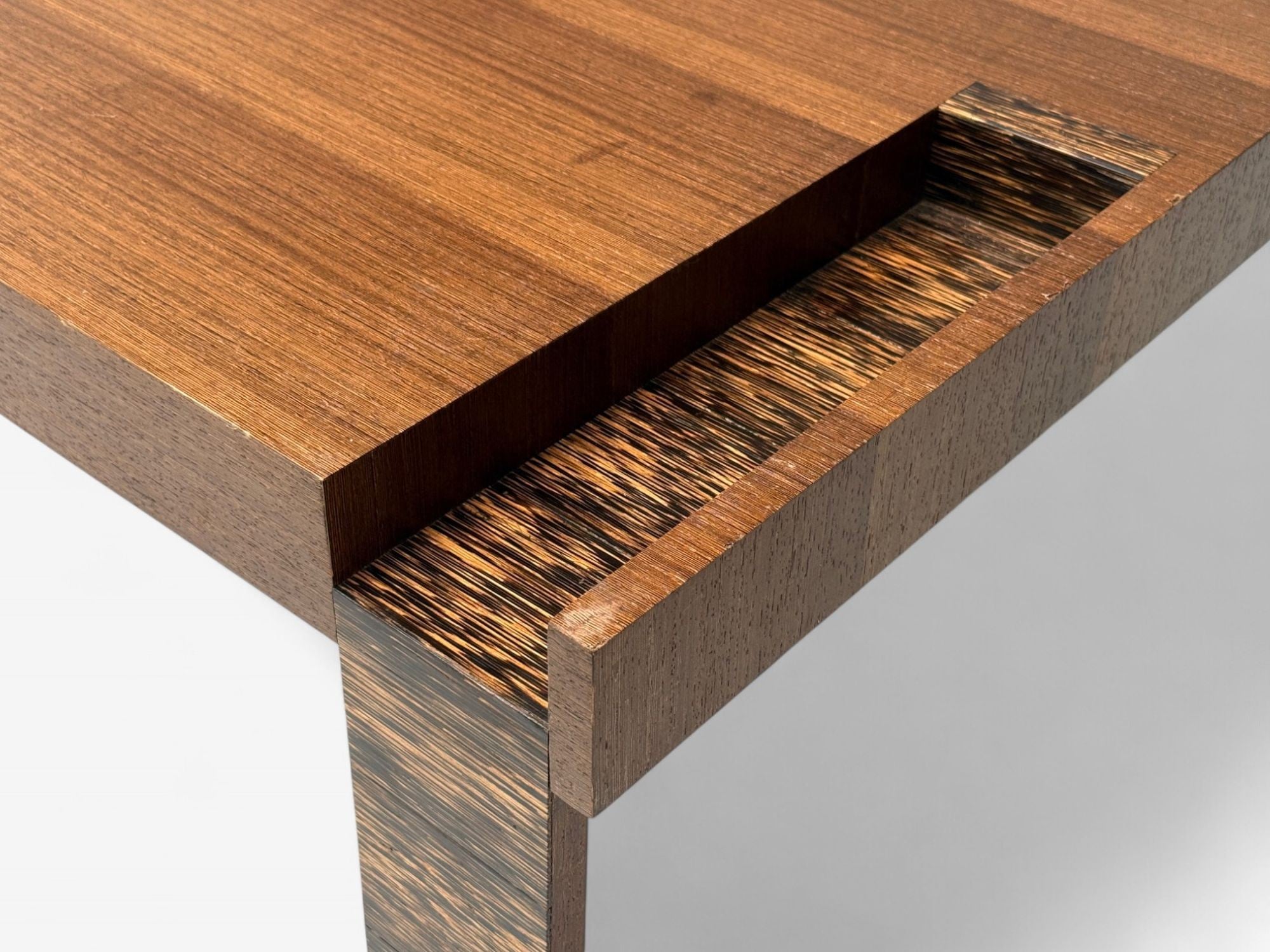 French Art Deco, Wood, Palm Veneer, Expandable Coffee Table, France, 1960s