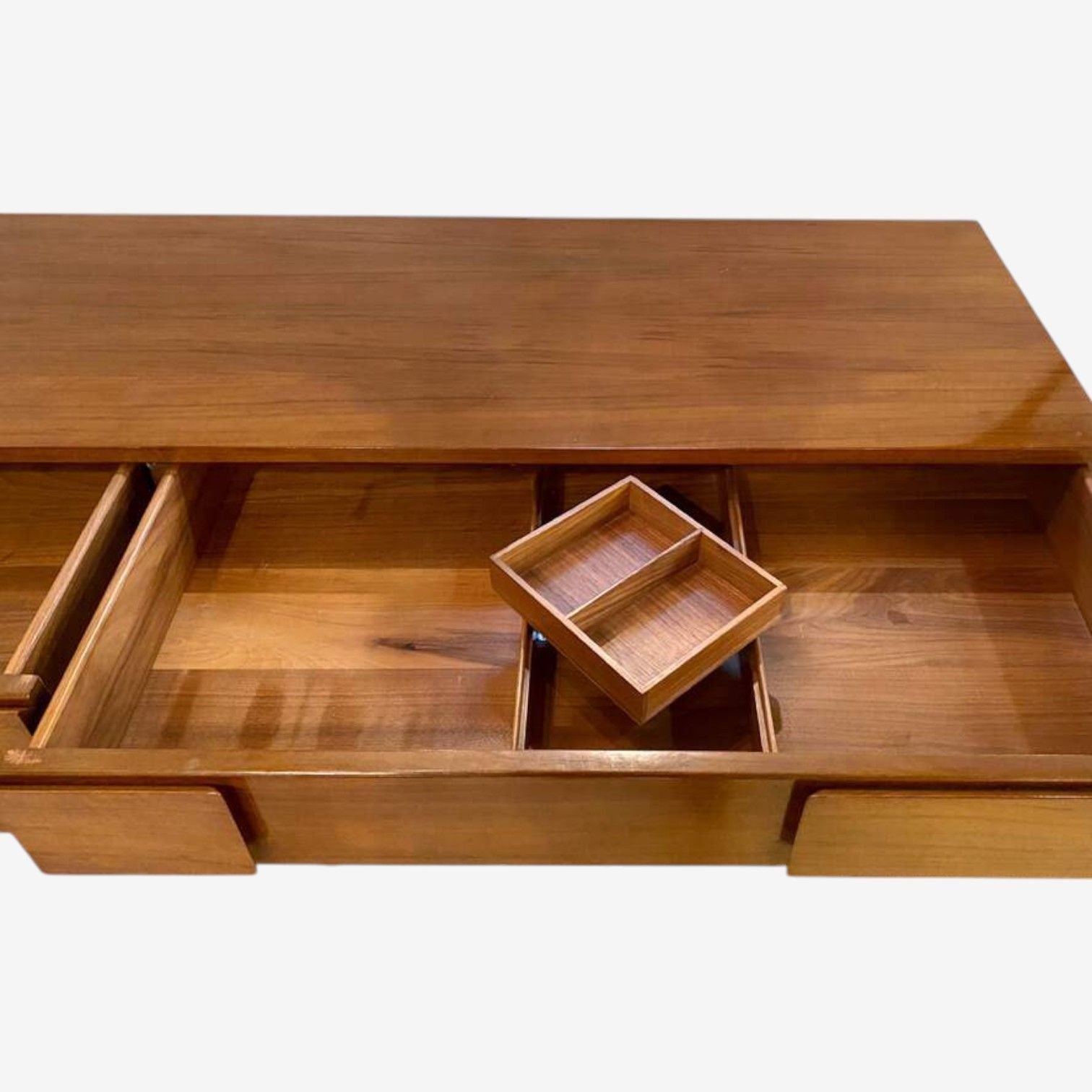 Gio Ponti, Singer & Sons, Italian Mid-Century Modern, Sculptural Dresser, Walnut