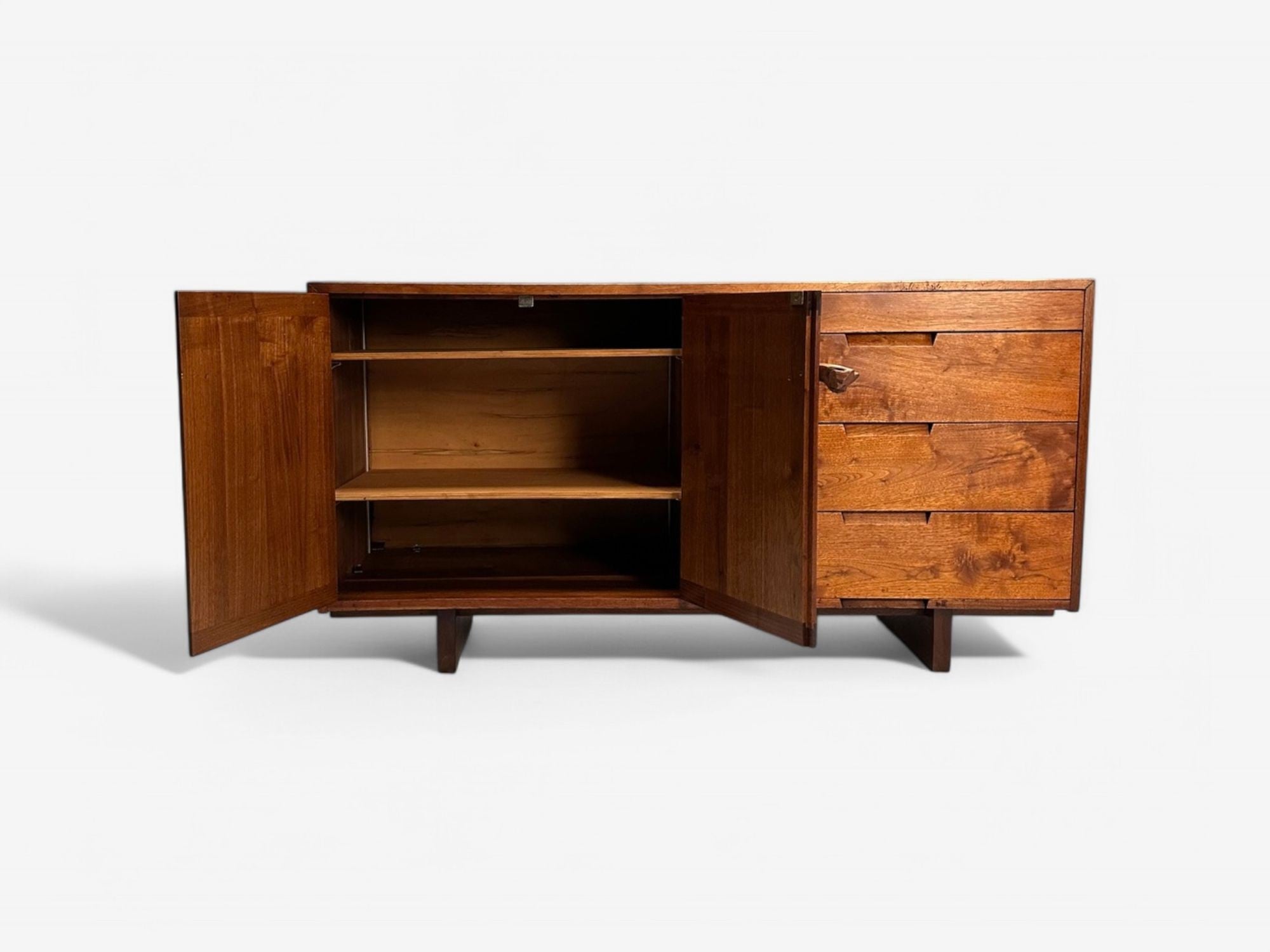 George Nakashima, Mid-Century Modern, American Walnut, Rare Dresser, USA, 1953