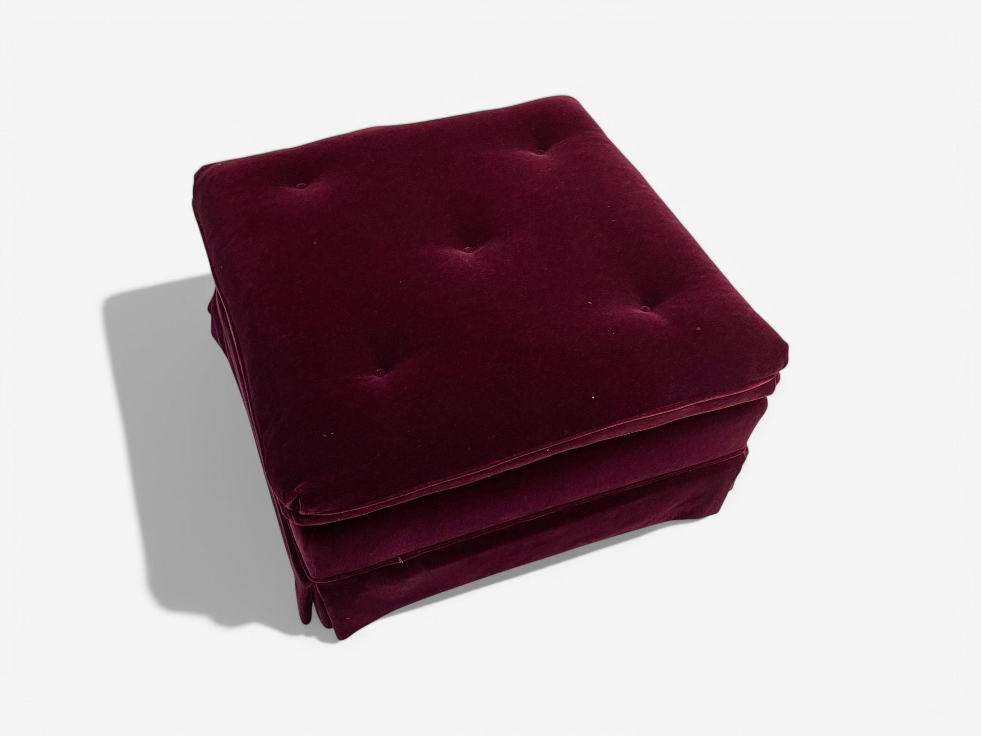 Georgian, Aubergine Mohair, Stained Wood, Wingback Chair, England, 1970s